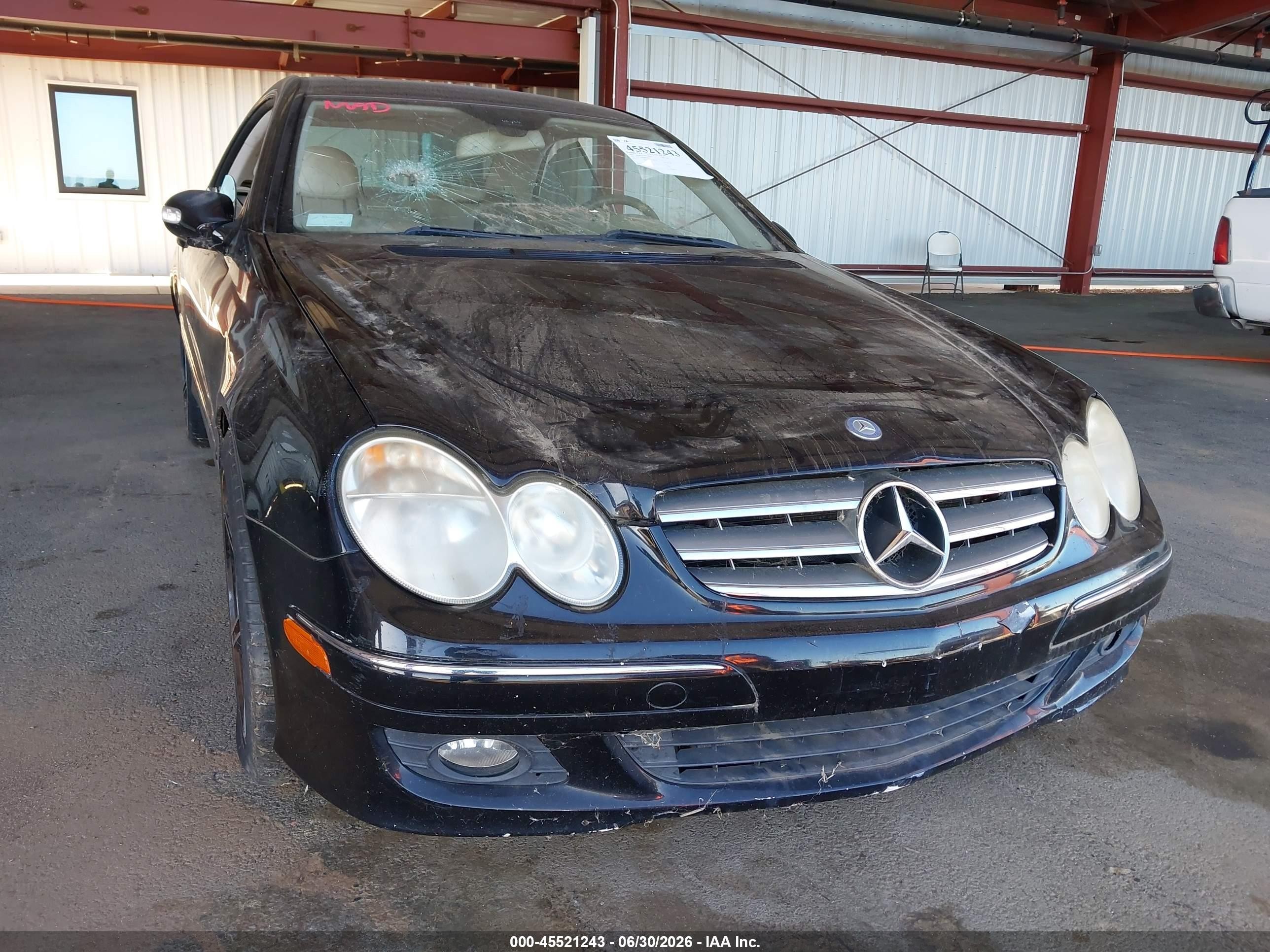 2008 Mercedes-benz Clk 350 Black vin: WDBTJ56H68F249835