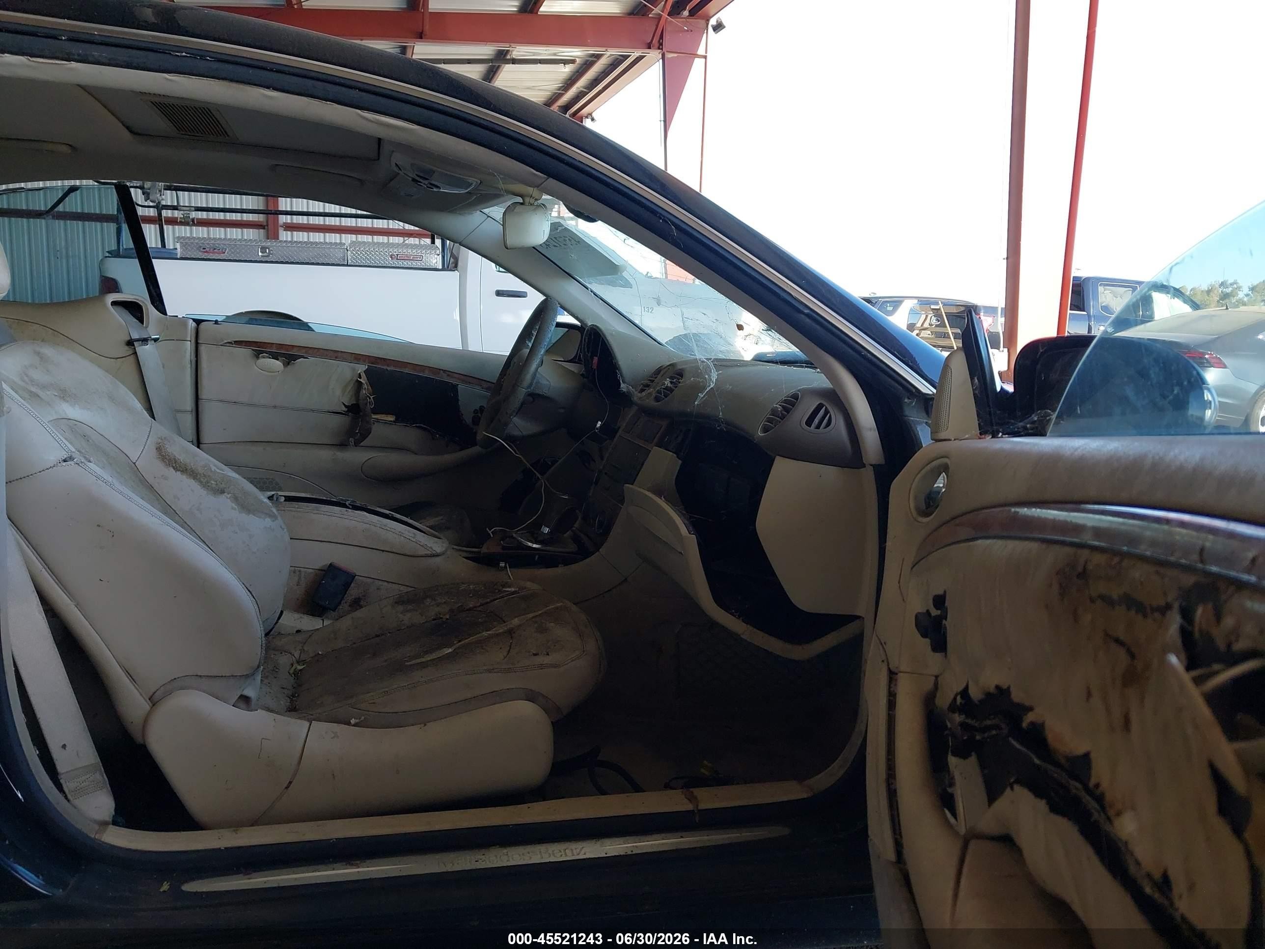 2008 Mercedes-benz Clk 350 Black vin: WDBTJ56H68F249835