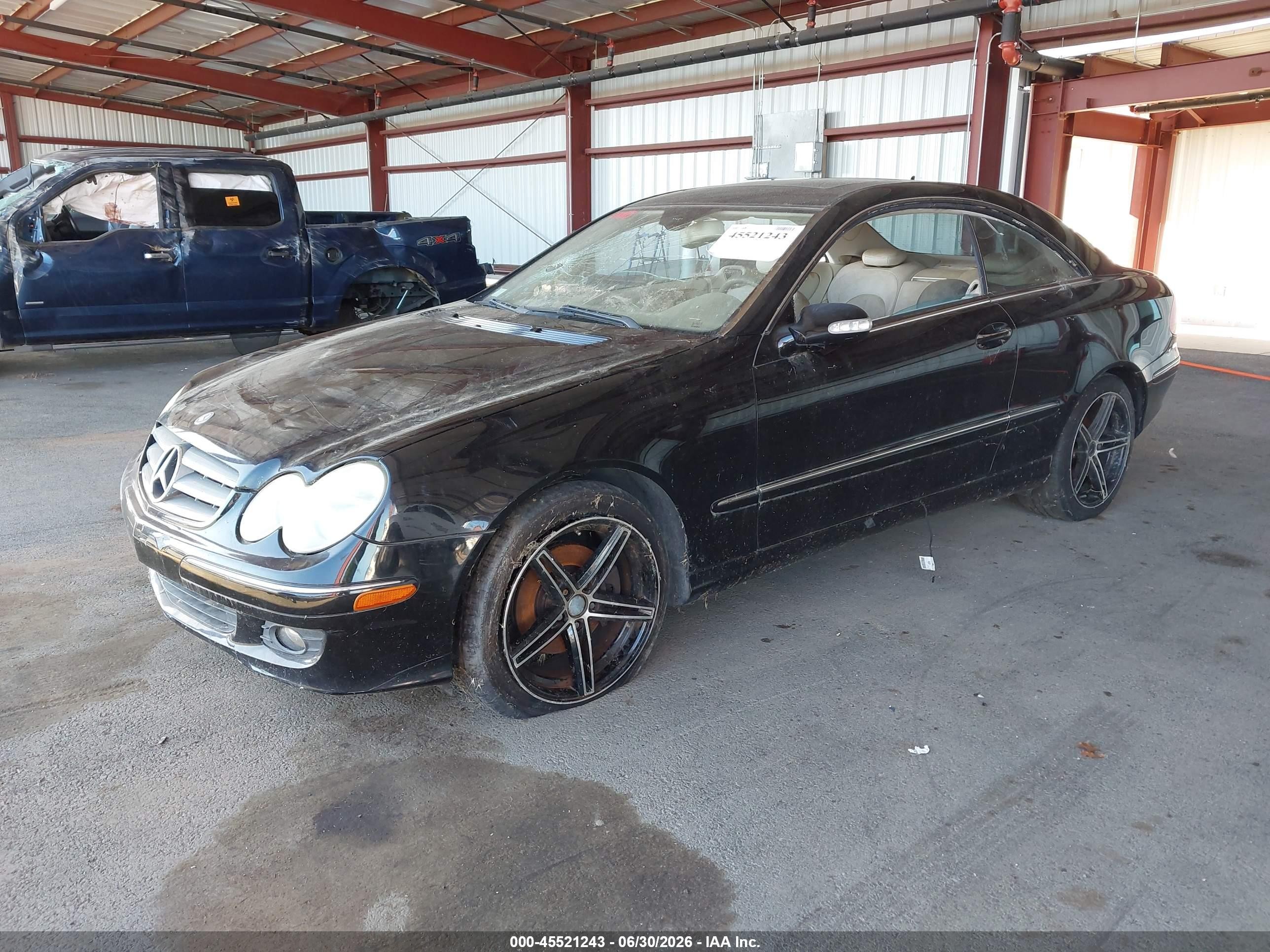 2008 Mercedes-benz Clk 350 Black vin: WDBTJ56H68F249835