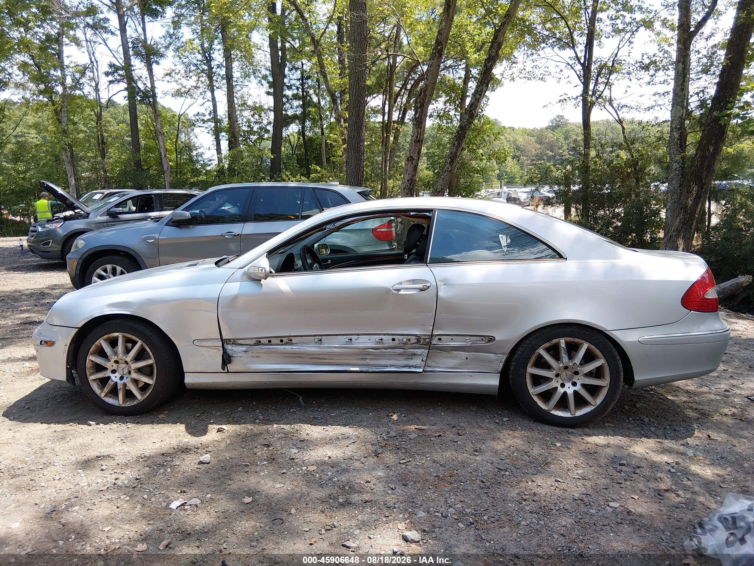 2007 Mercedes-benz Clk 350   Silver vin: WDBTJ56H77F227633