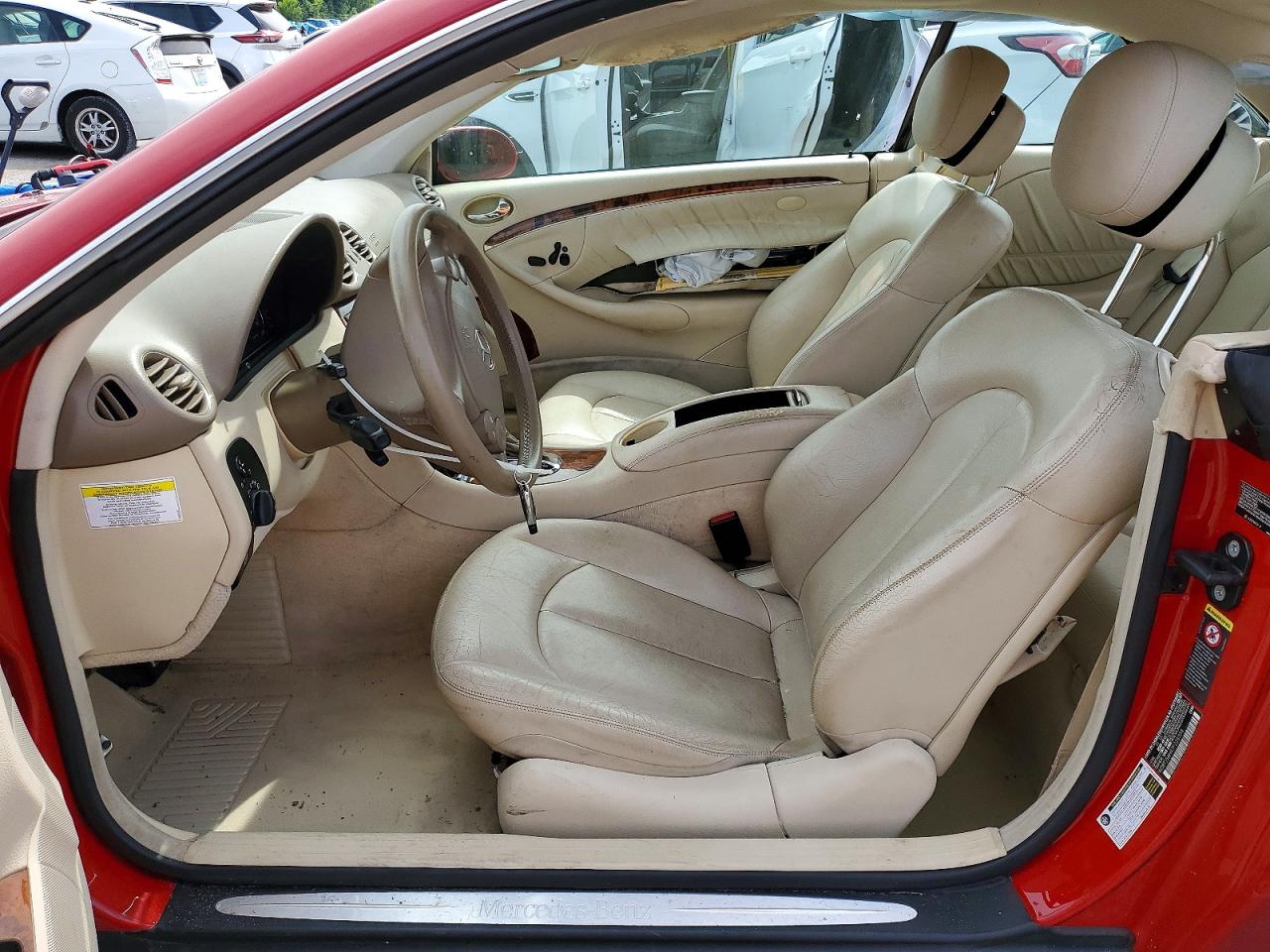 2007 Mercedes-benz Clk 350 Red vin: WDBTJ56H97F228508