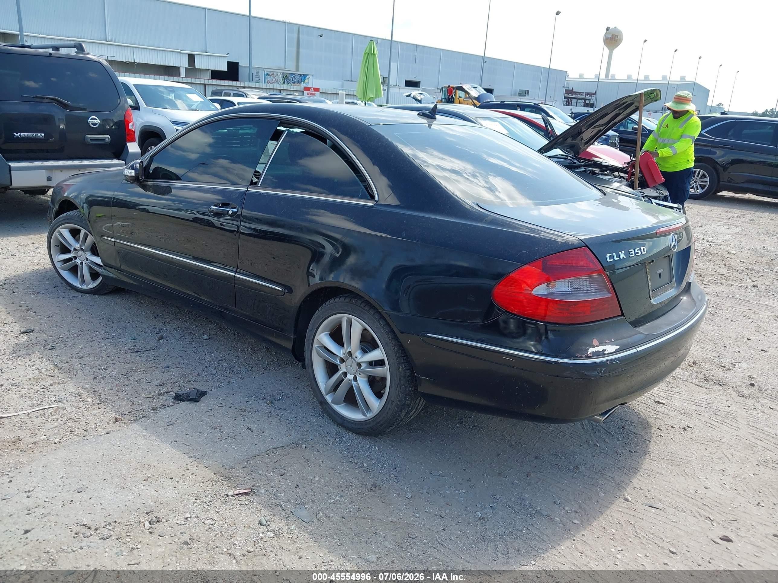 2008 Mercedes-benz Clk 350   Black vin: WDBTJ56H98F234407