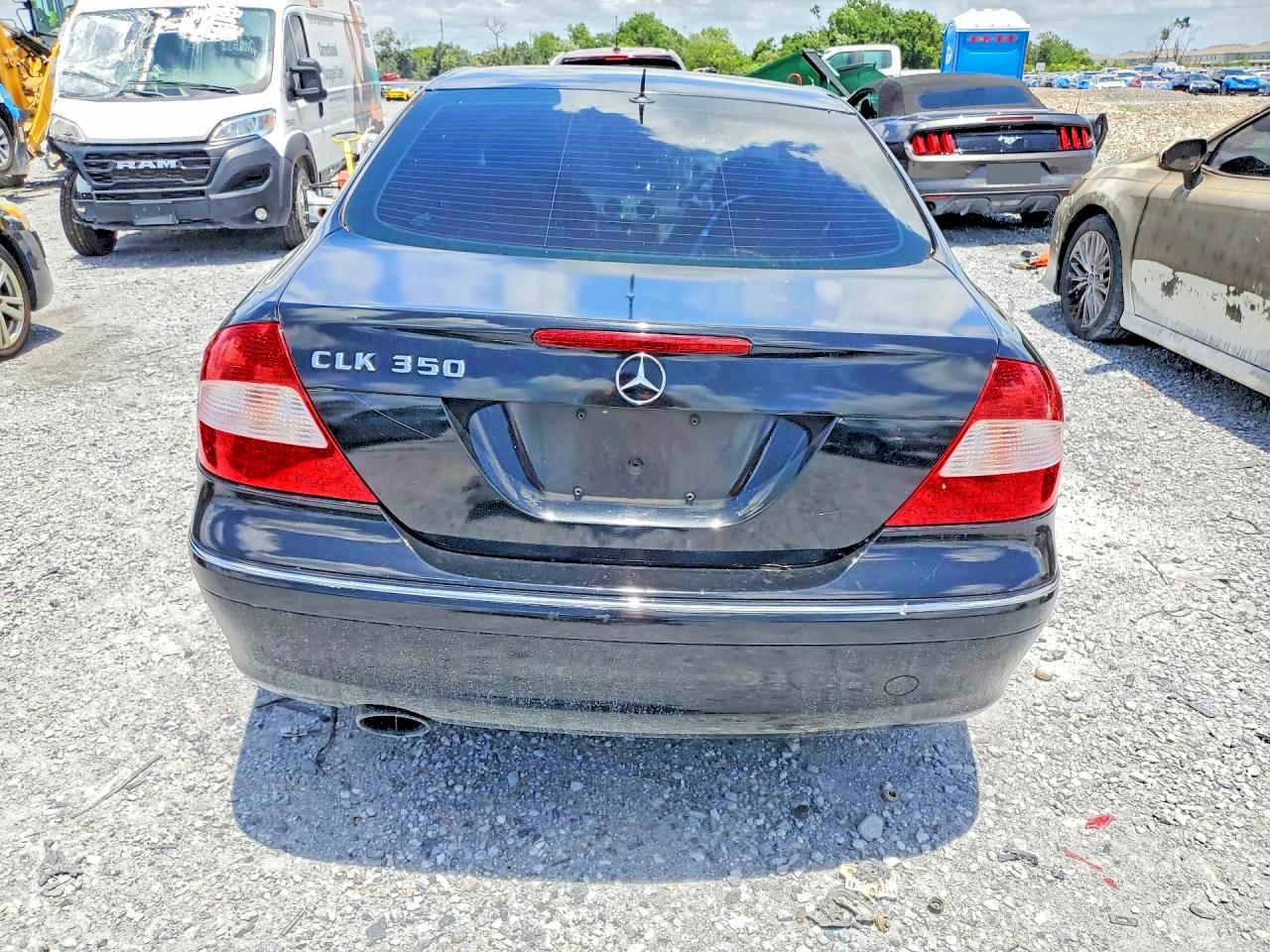 2006 Mercedes-benz Clk 350 Черный vin: WDBTJ56HX6F199115