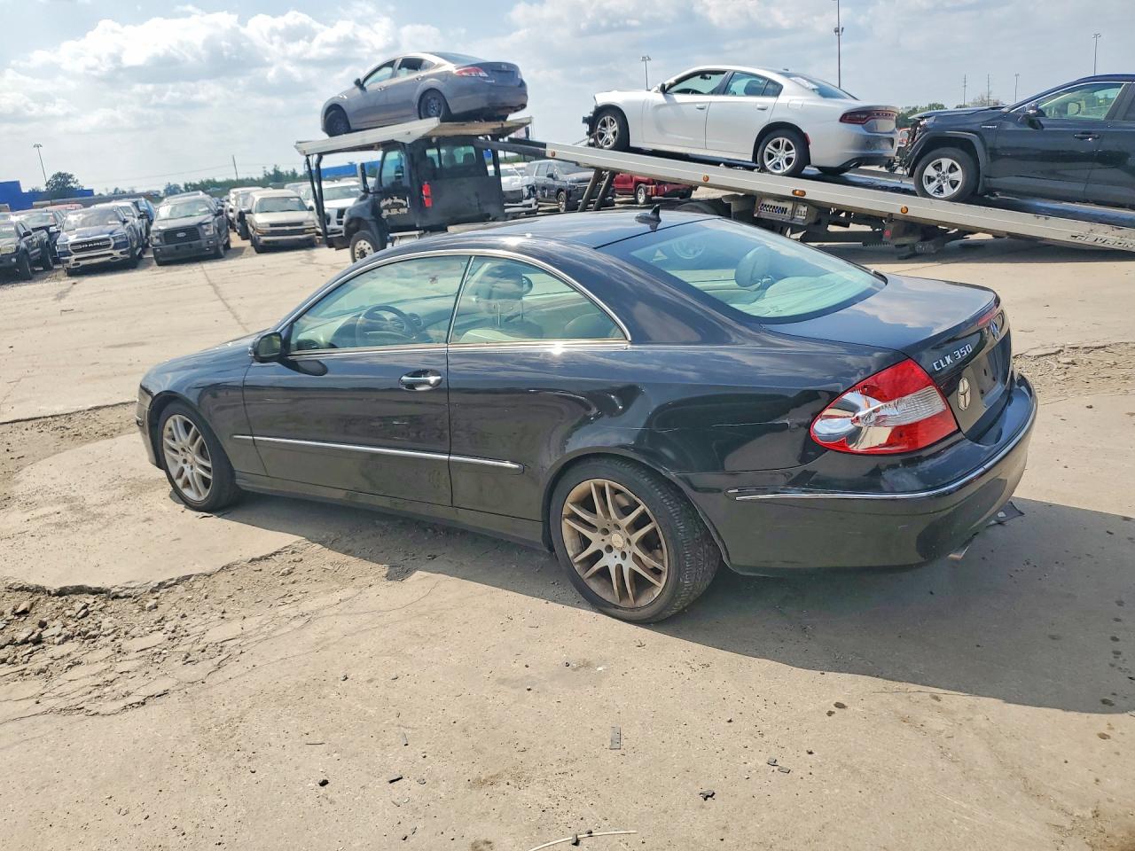 2009 Mercedes-benz Clk 350 Black vin: WDBTJ56HX9F268308