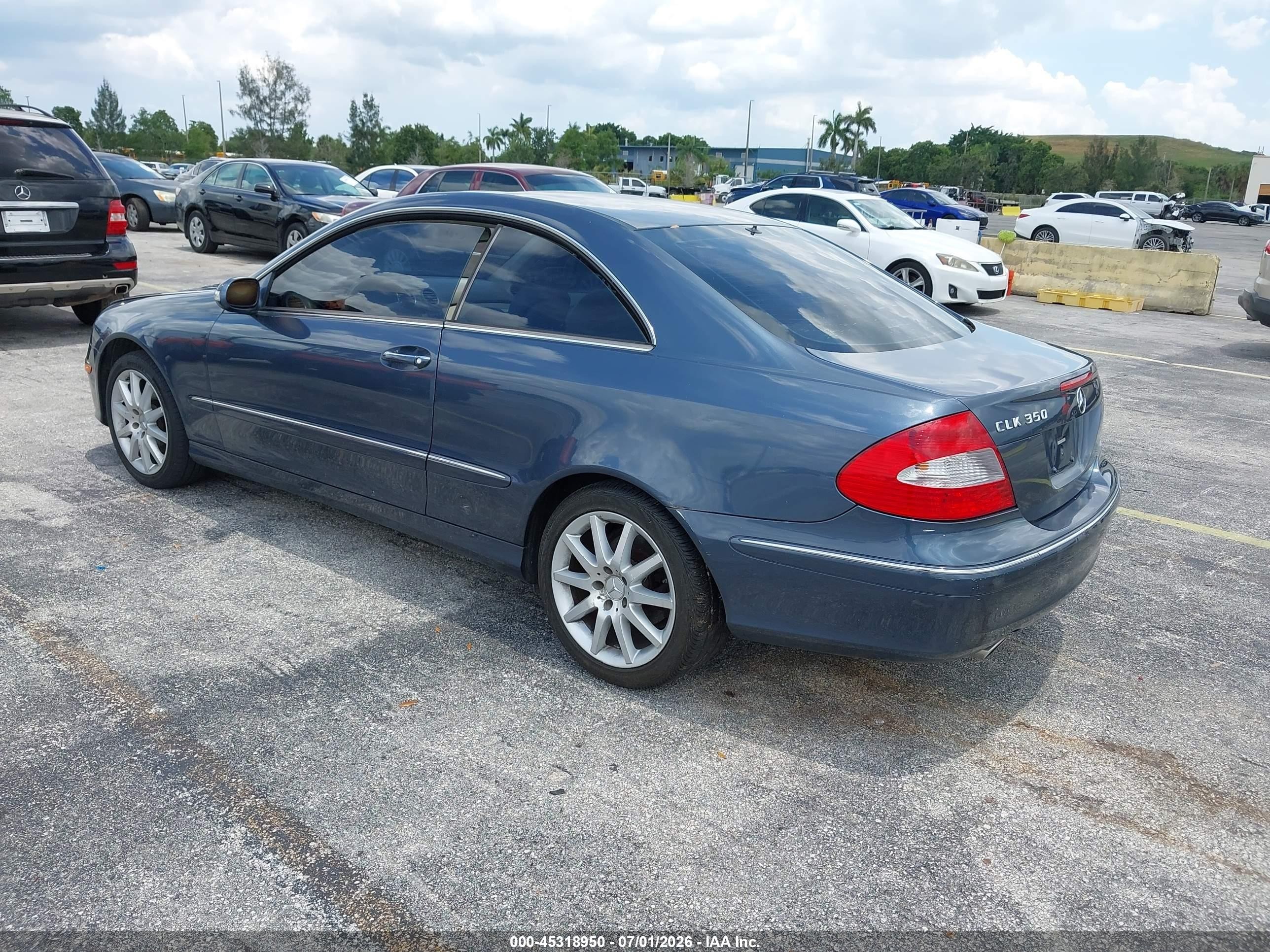 2006 Mercedes-benz Clk 350   Blue vin: WDBTJ56J86F189654