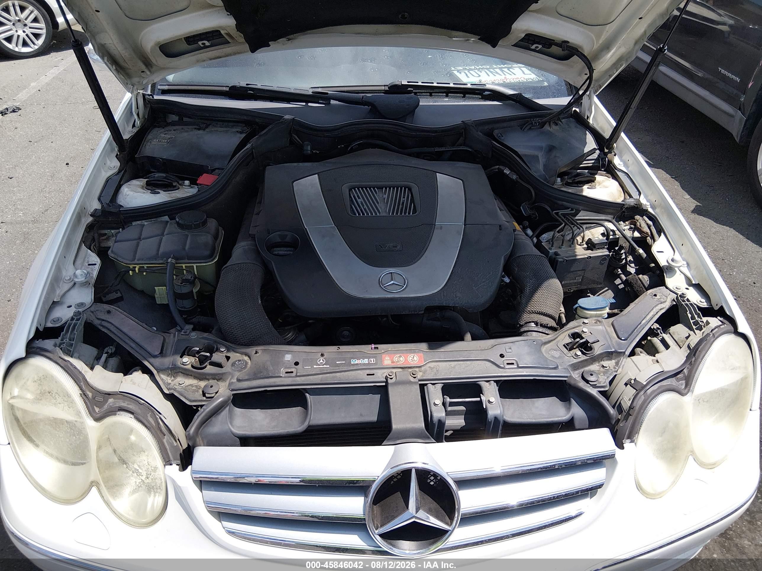 2006 Mercedes-benz Clk 350   Белый vin: WDBTJ56JX6F193608