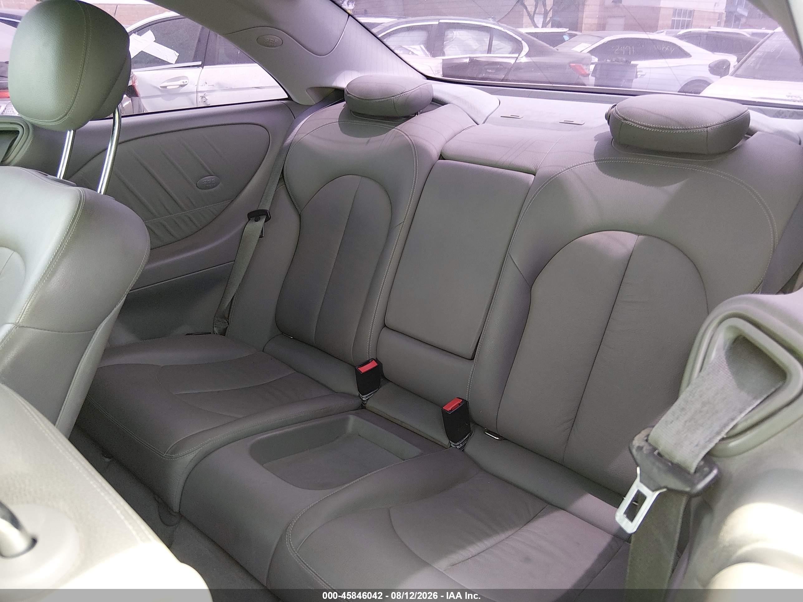 2006 Mercedes-benz Clk 350   Белый vin: WDBTJ56JX6F193608