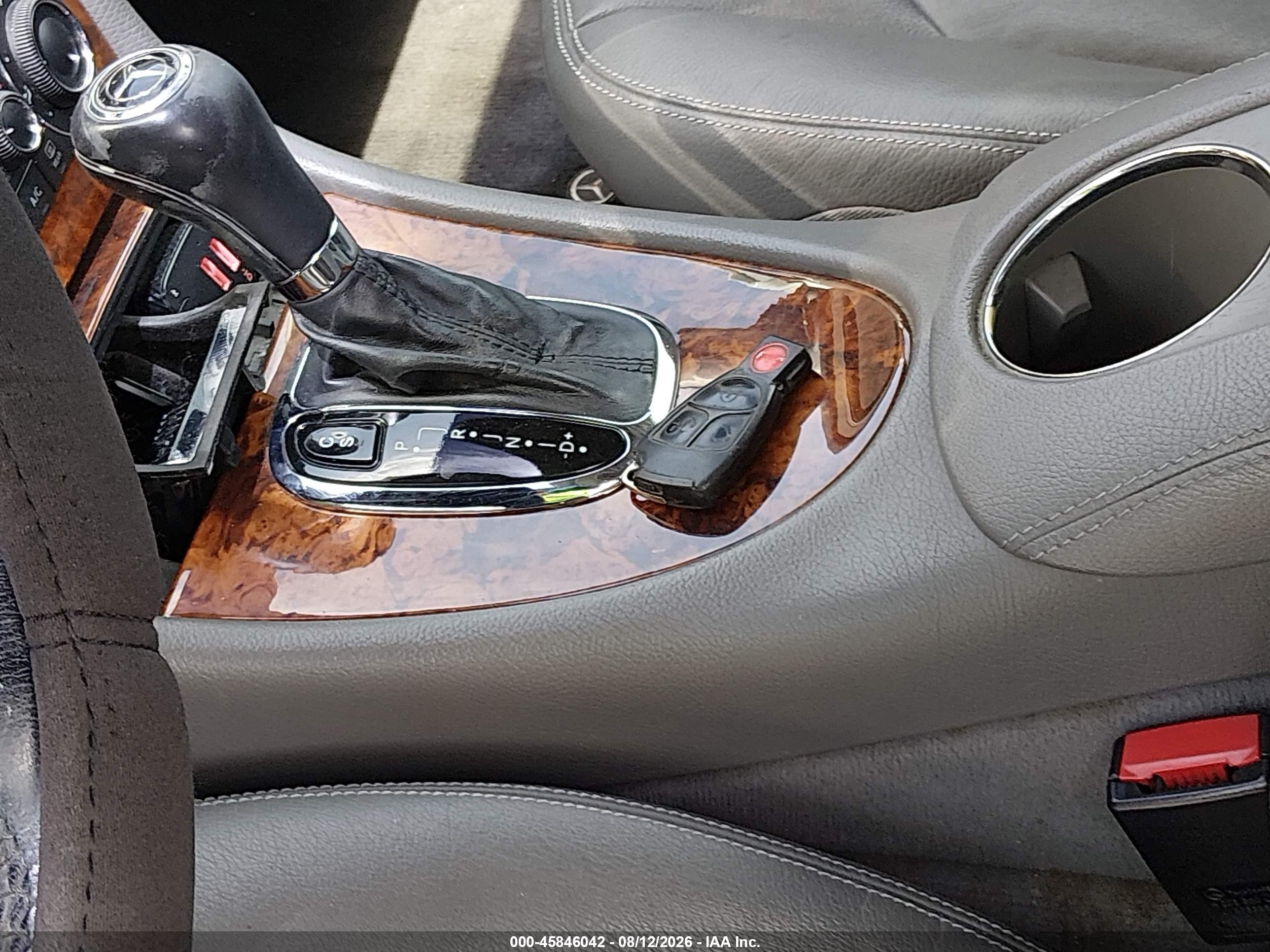 2006 Mercedes-benz Clk 350   Белый vin: WDBTJ56JX6F193608