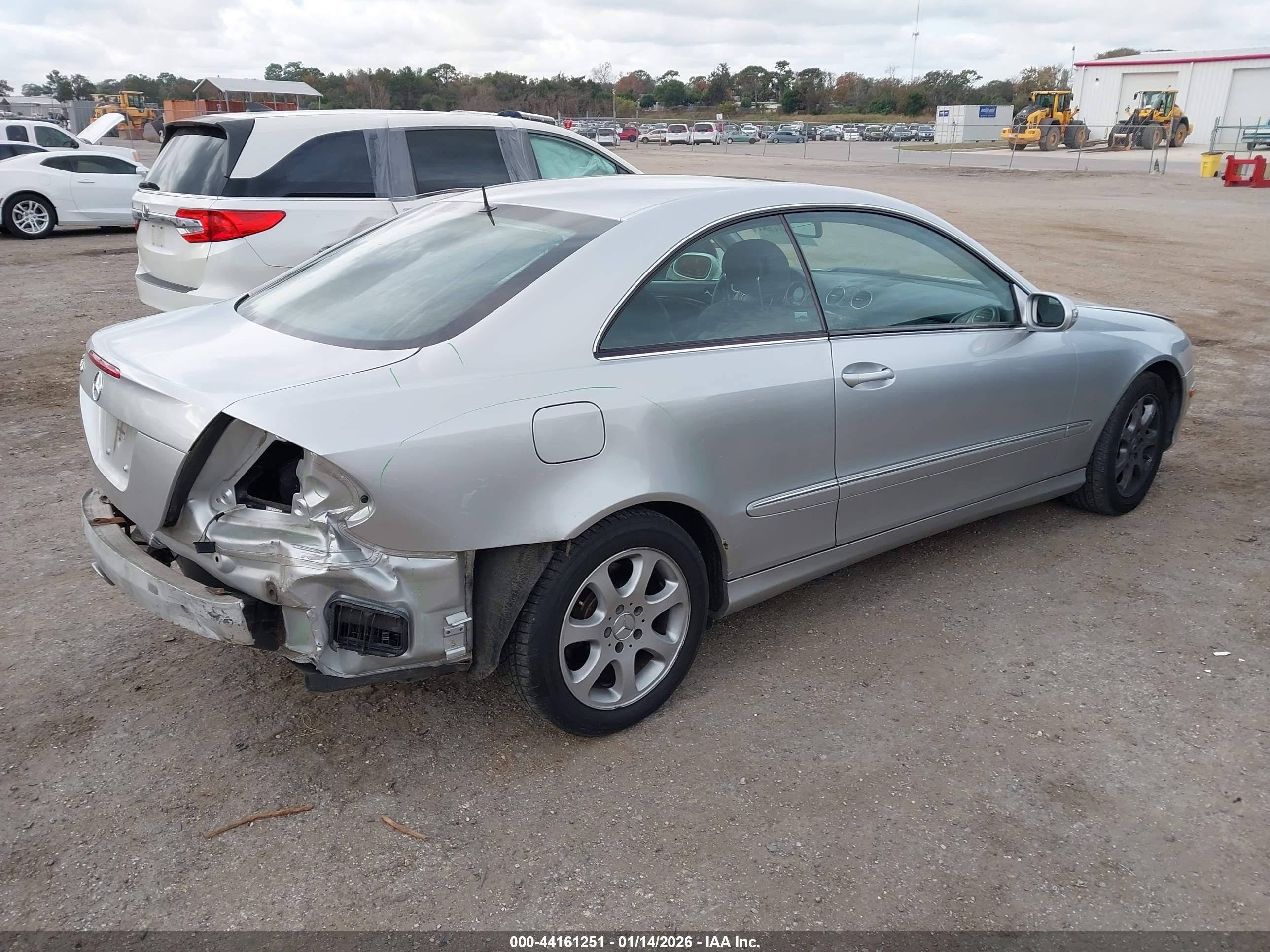 2004 Mercedes-benz Clk 320   Silver vin: WDBTJ65J04F098737