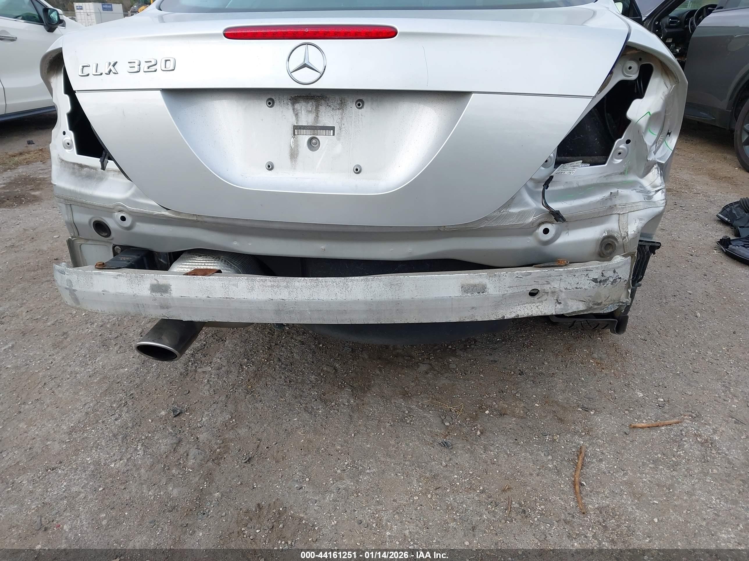 2004 Mercedes-benz Clk 320   Silver vin: WDBTJ65J04F098737