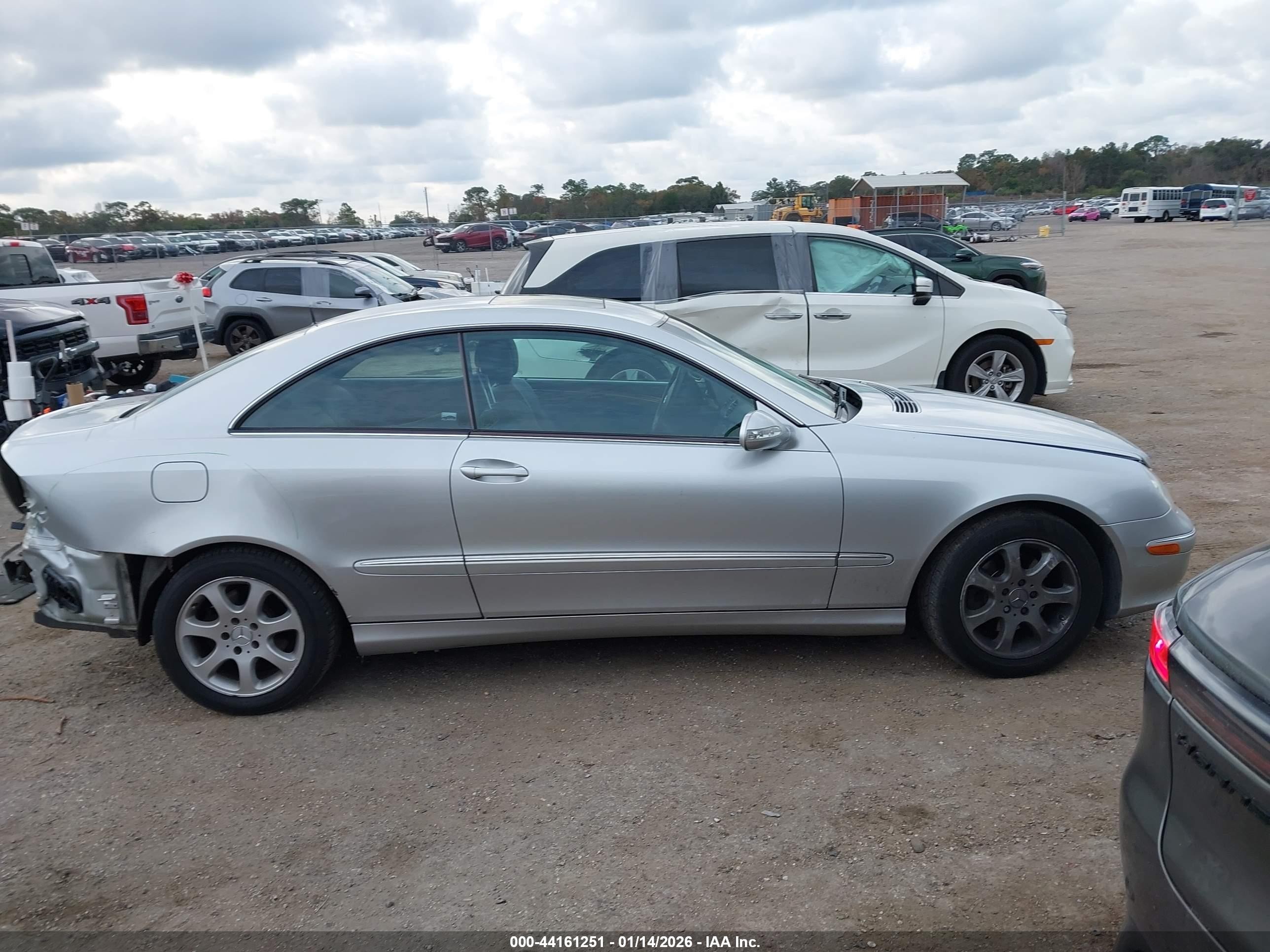 2004 Mercedes-benz Clk 320   Silver vin: WDBTJ65J04F098737