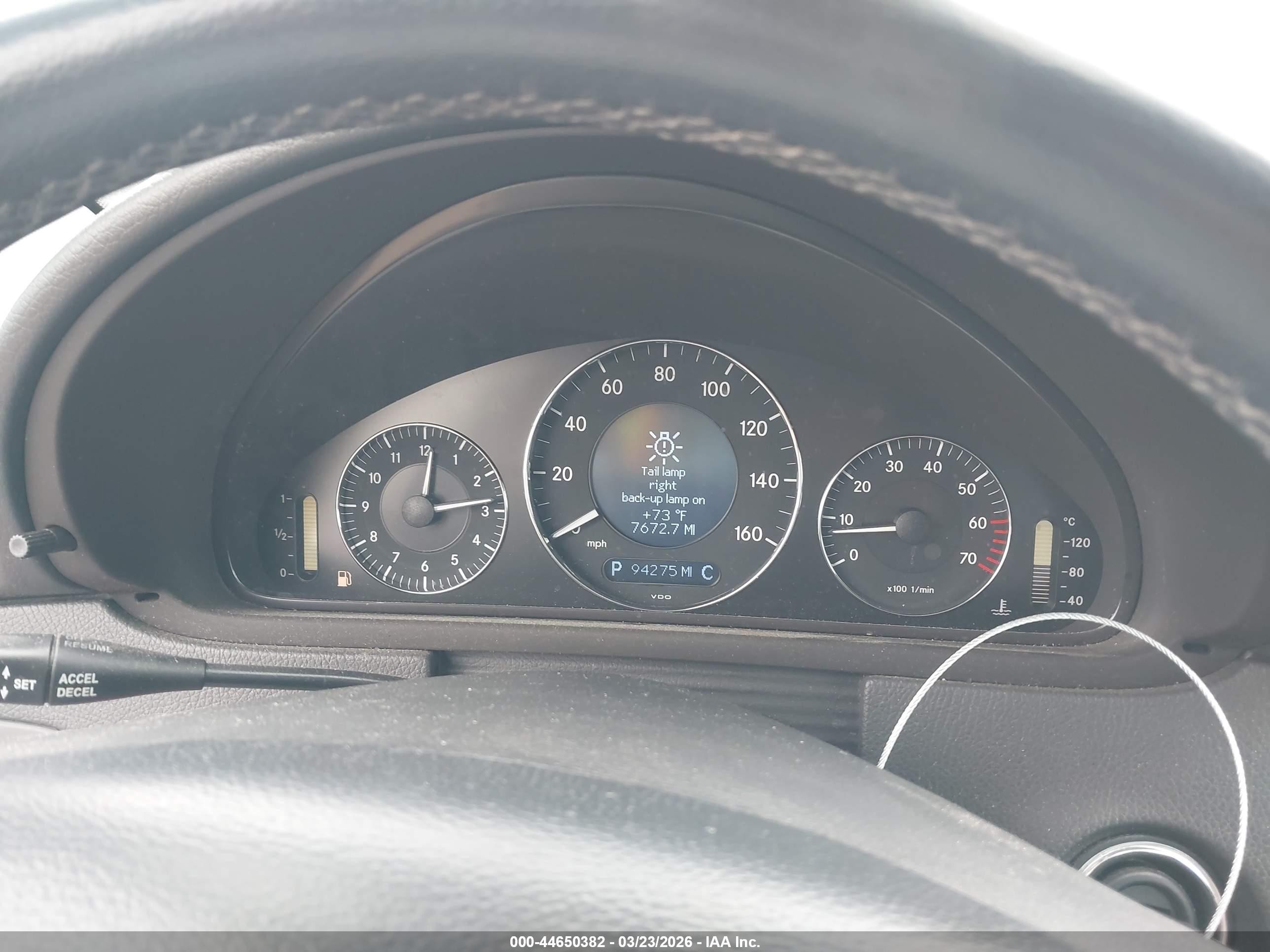 2005 Mercedes-benz Clk 320   Gray vin: WDBTJ65J05F132211