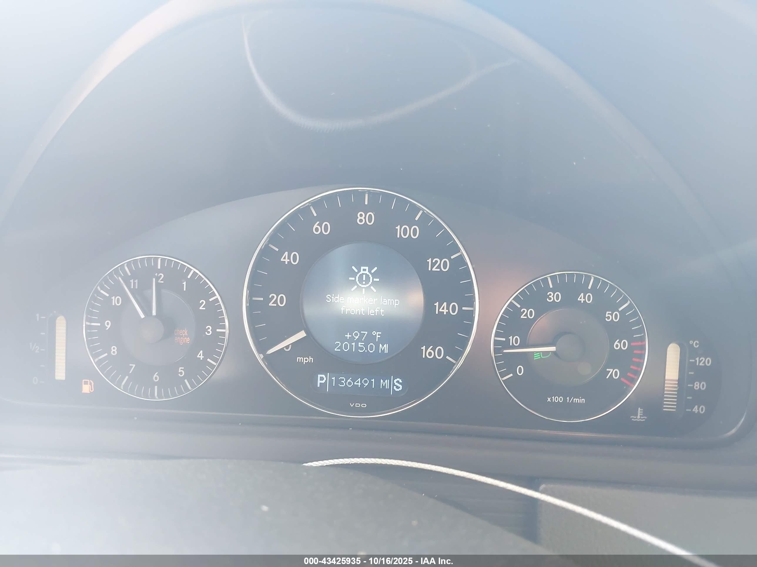 2005 Mercedes-benz Clk 320   Серебряный vin: WDBTJ65J05F143094