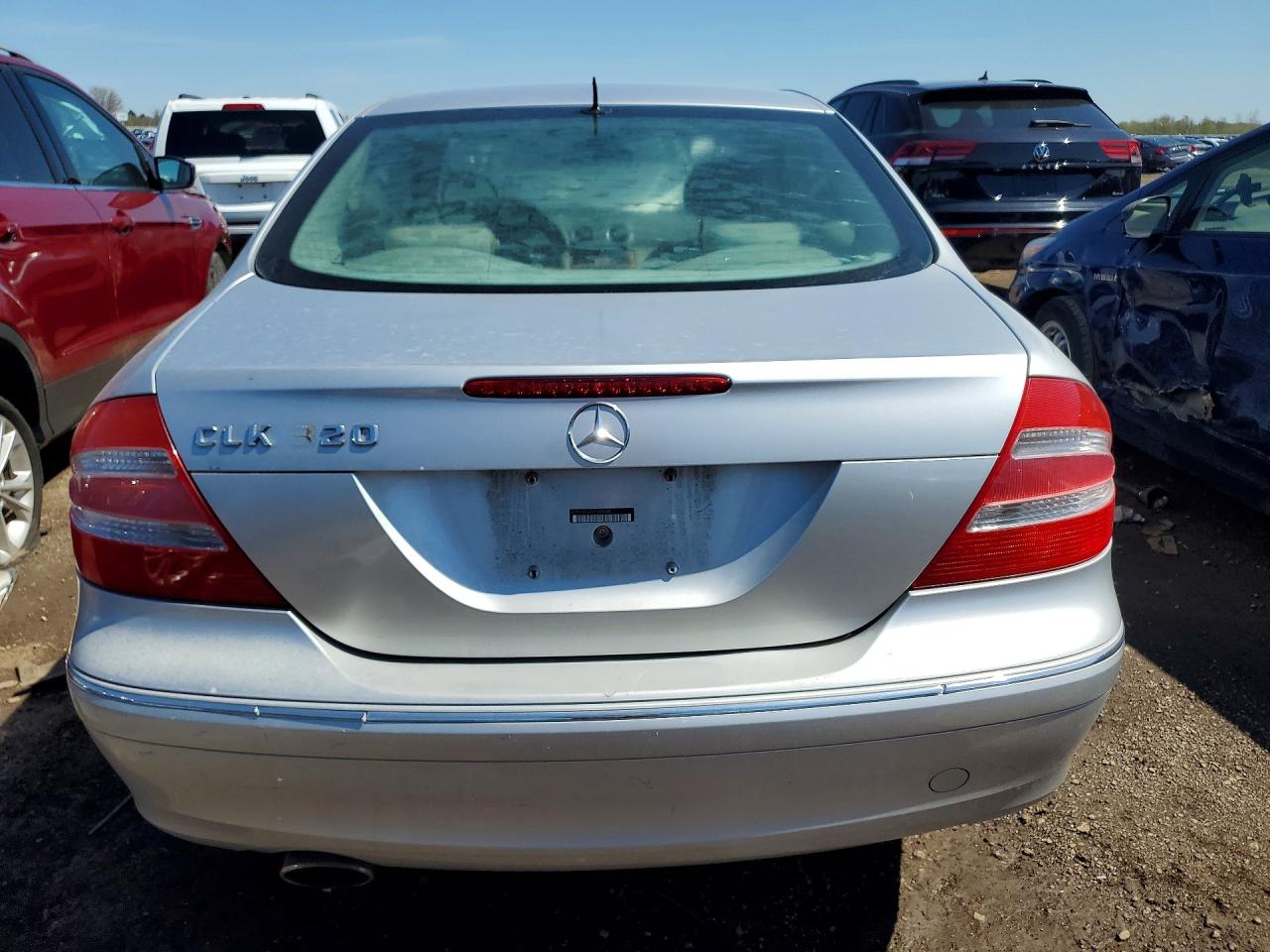 2005 Mercedes-benz Clk 320c Silver vin: WDBTJ65J05F164768