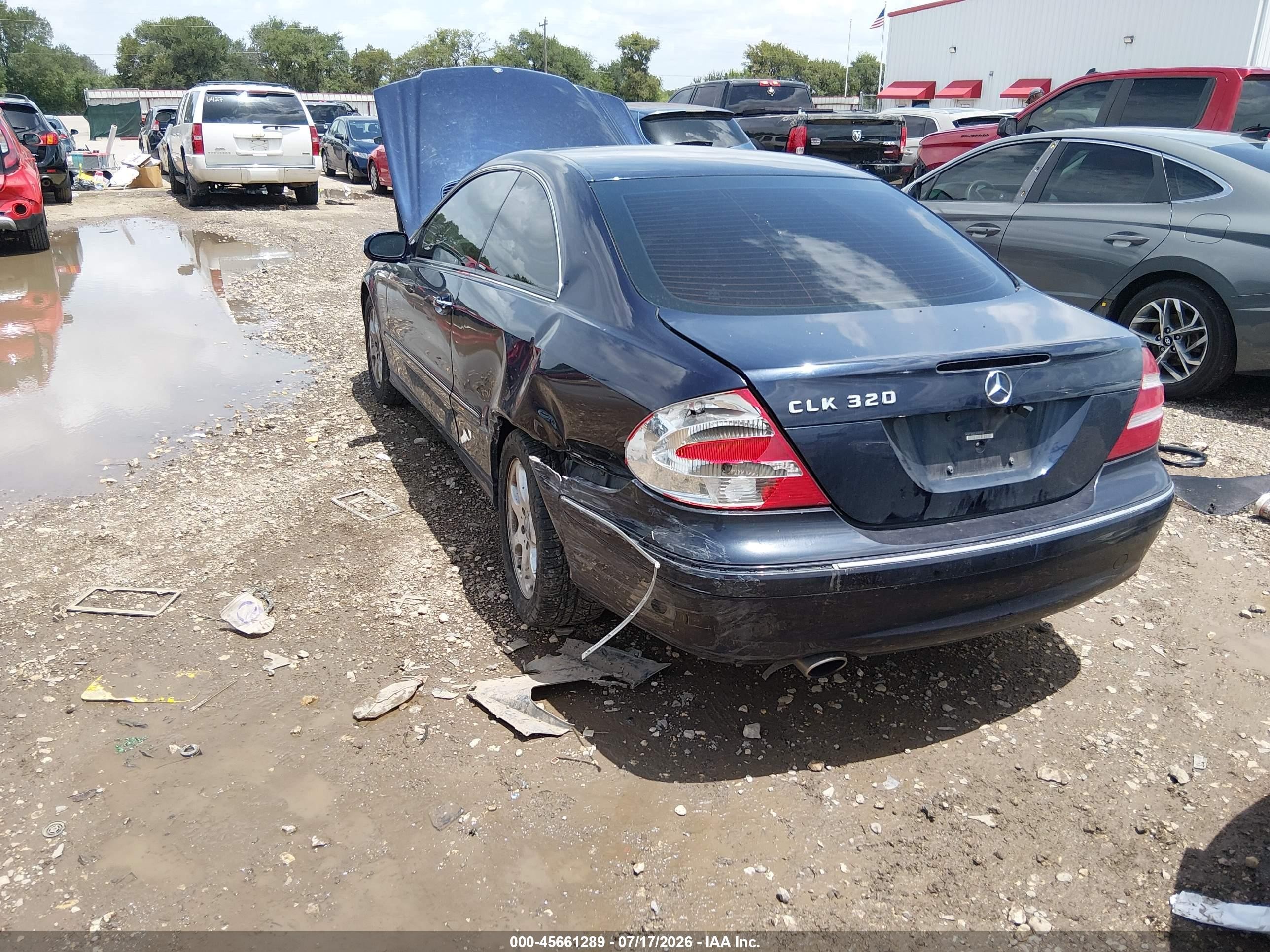 2003 Mercedes-benz Clk 320   Dark Blue vin: WDBTJ65J23F023150