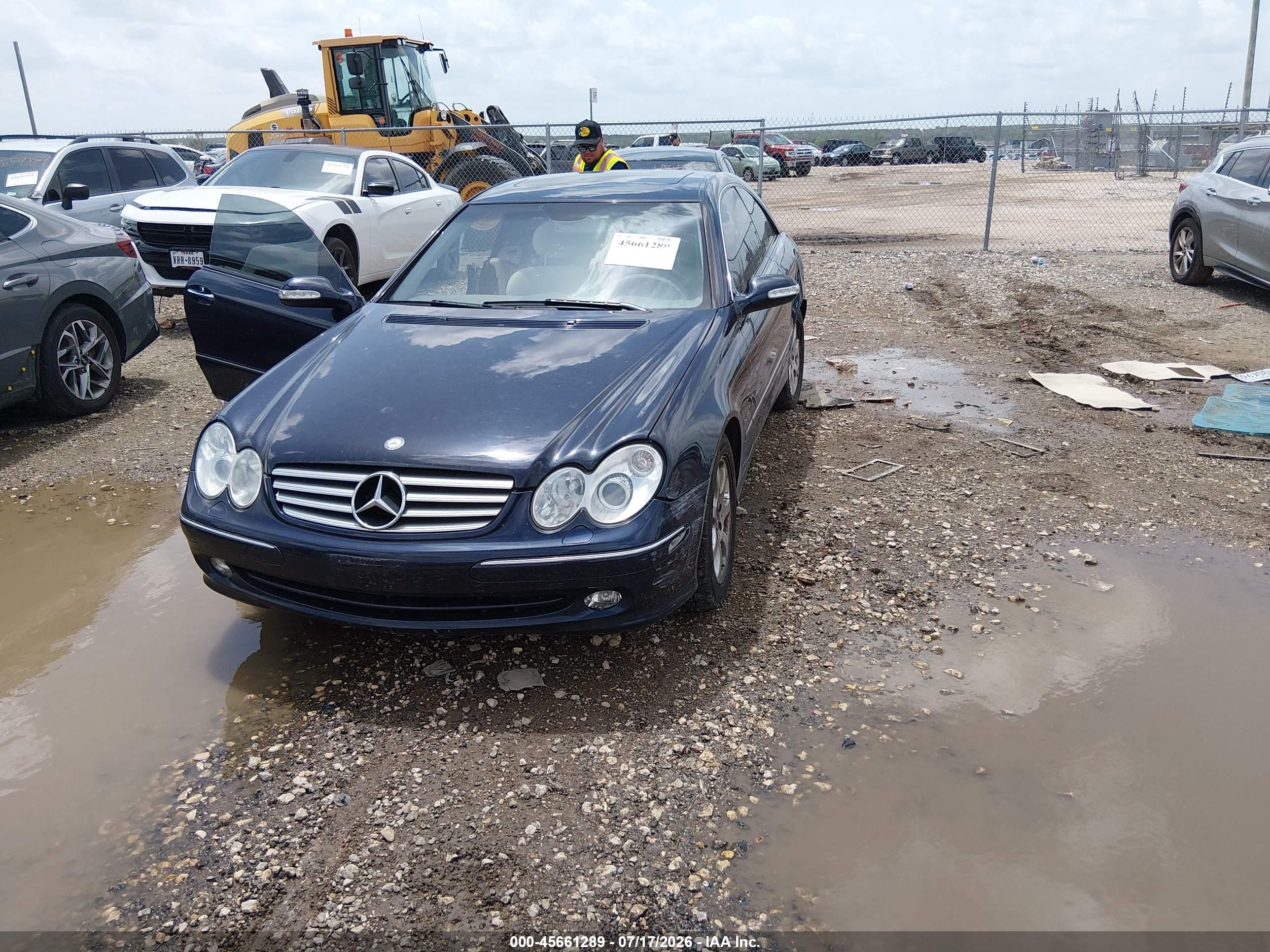2003 Mercedes-benz Clk 320   Dark Blue vin: WDBTJ65J23F023150