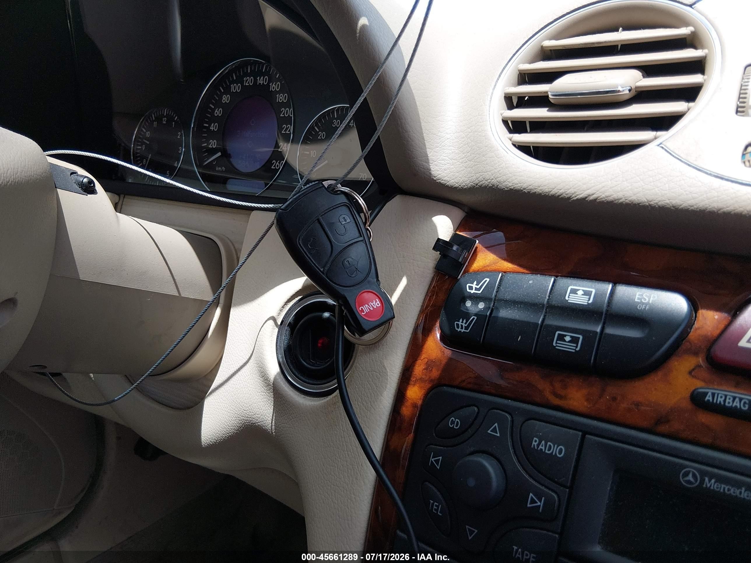 2003 Mercedes-benz Clk 320   Dark Blue vin: WDBTJ65J23F023150