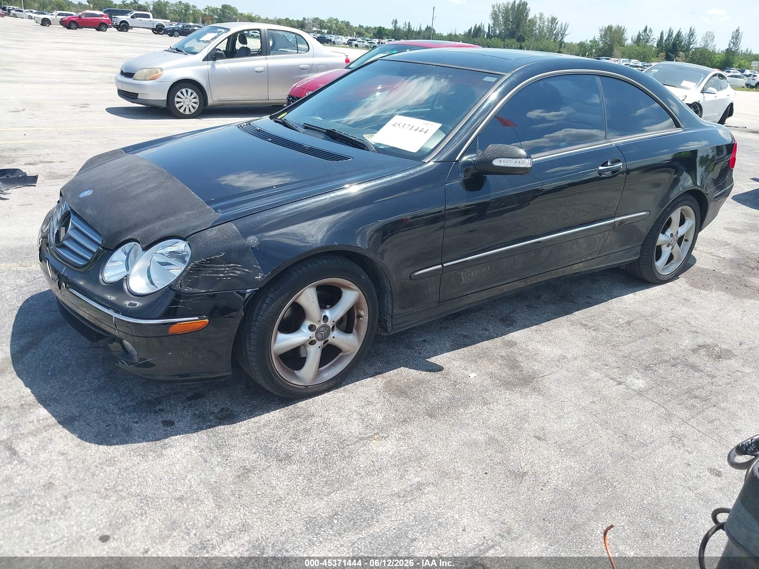 2004 Mercedes-benz Clk 320   Black vin: WDBTJ65J34F091099