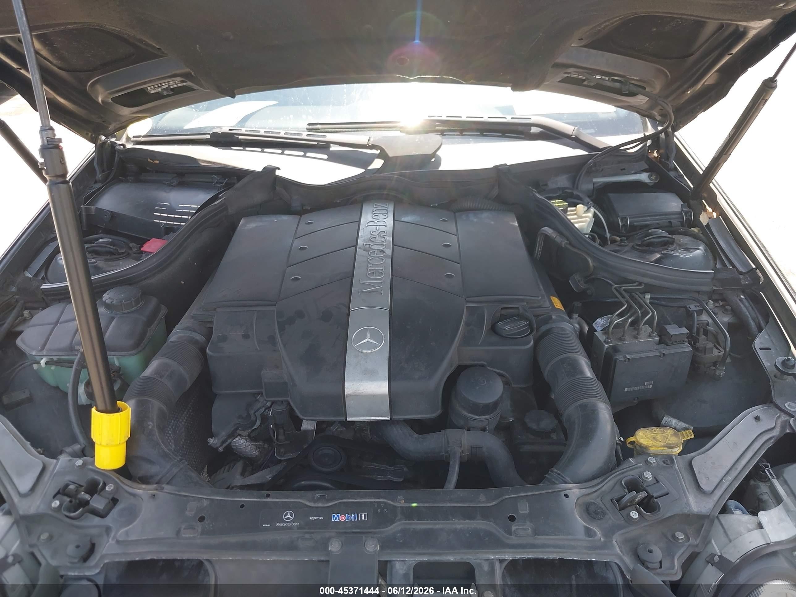 2004 Mercedes-benz Clk 320   Black vin: WDBTJ65J34F091099