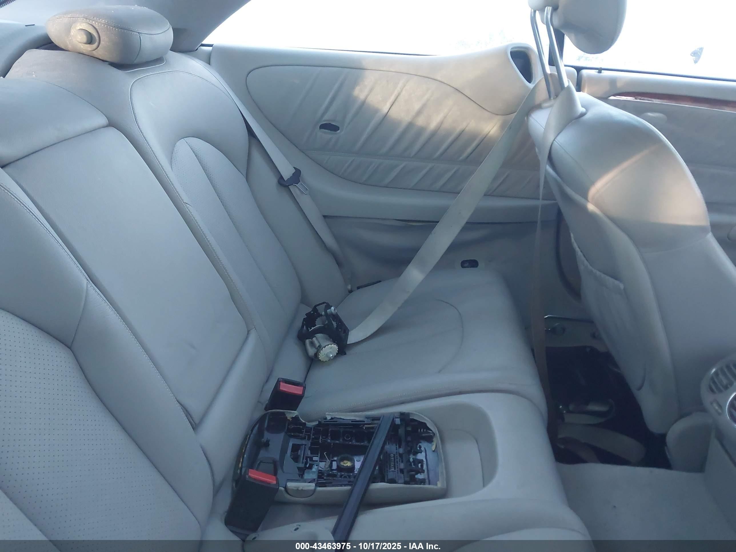 2004 Mercedes-benz Clk 320   Silver vin: WDBTJ65J44F097154
