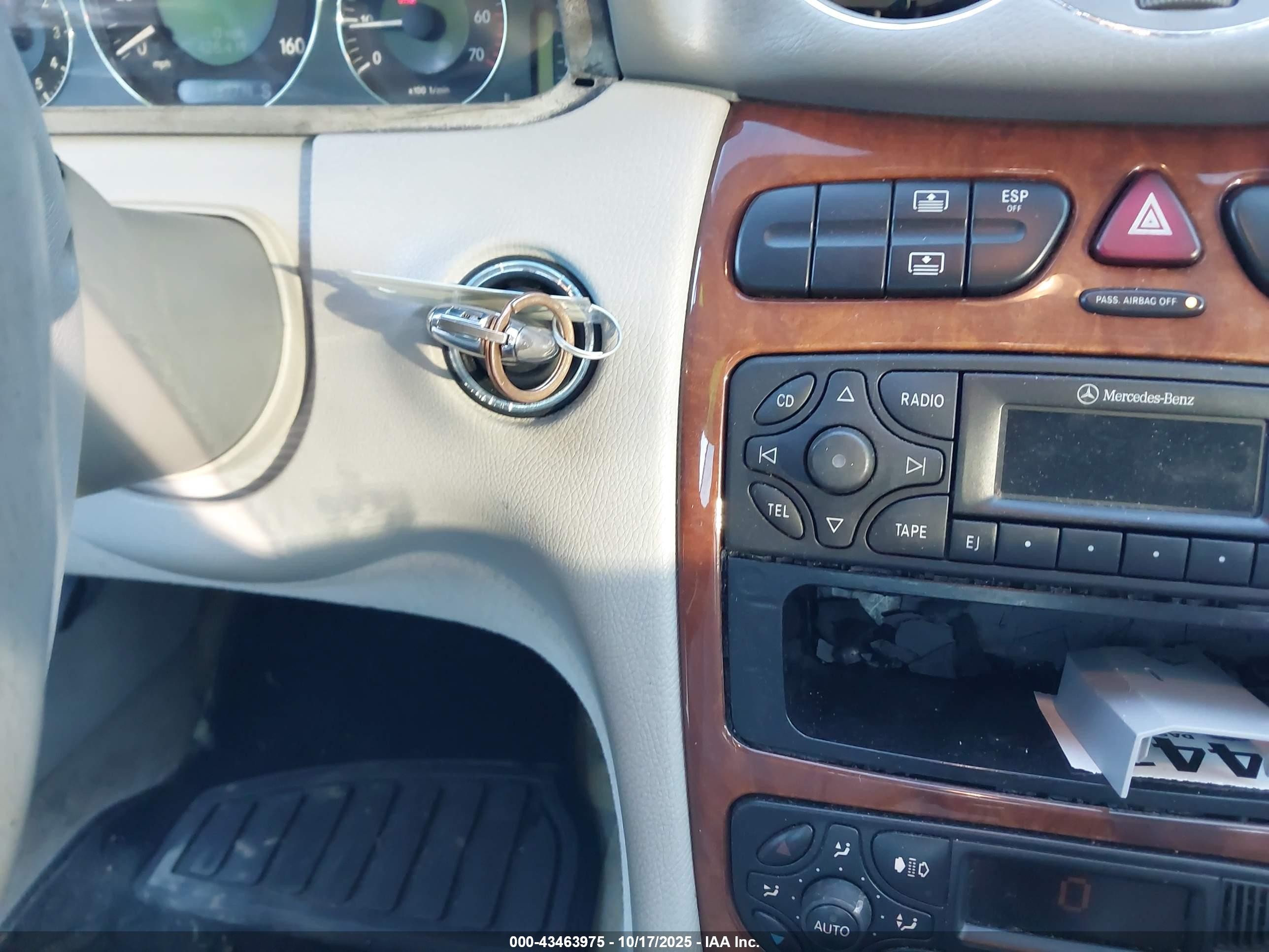 2004 Mercedes-benz Clk 320   Silver vin: WDBTJ65J44F097154