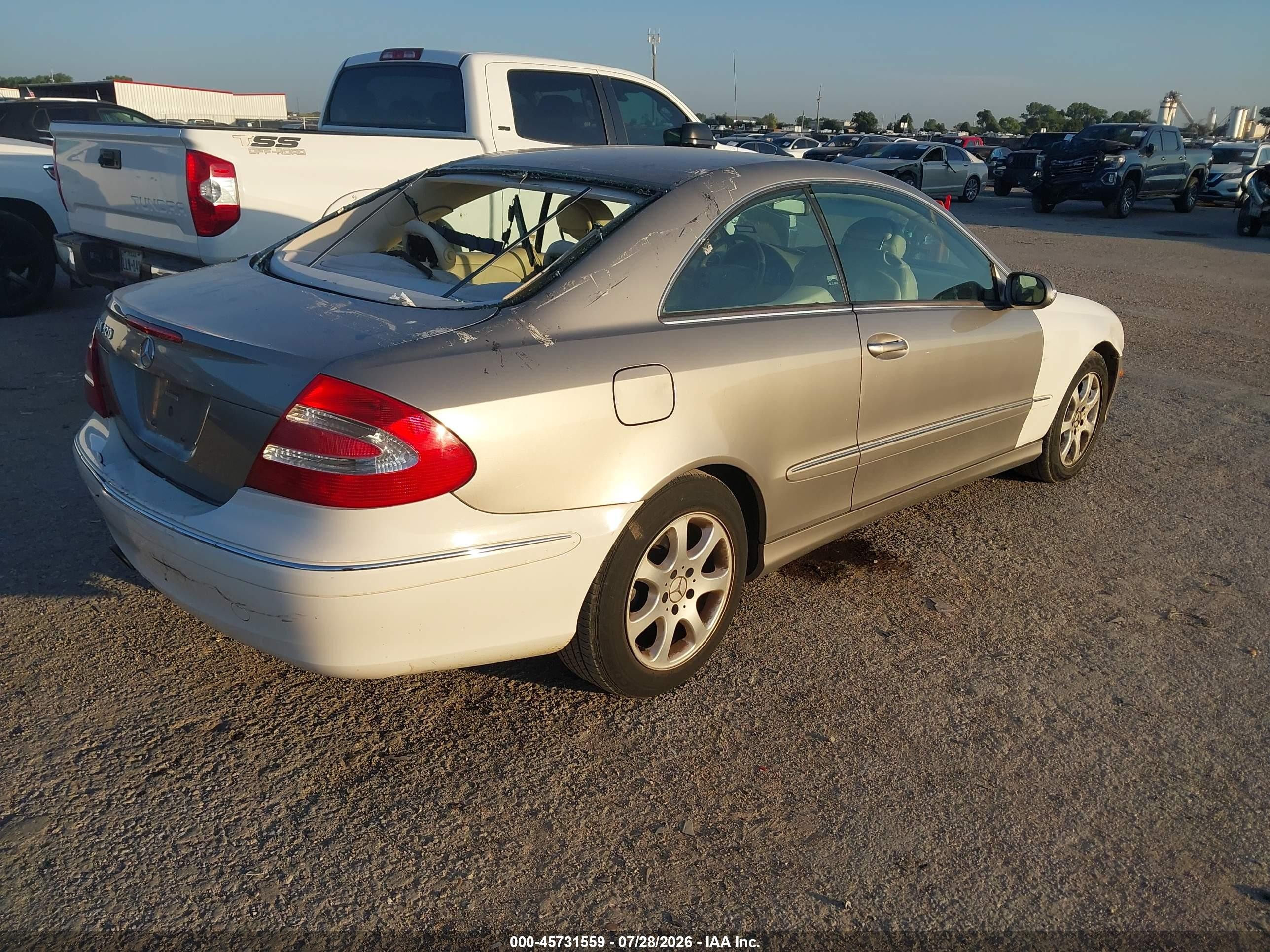 2004 Mercedes-benz Clk 320   Champagne vin: WDBTJ65J54F104449