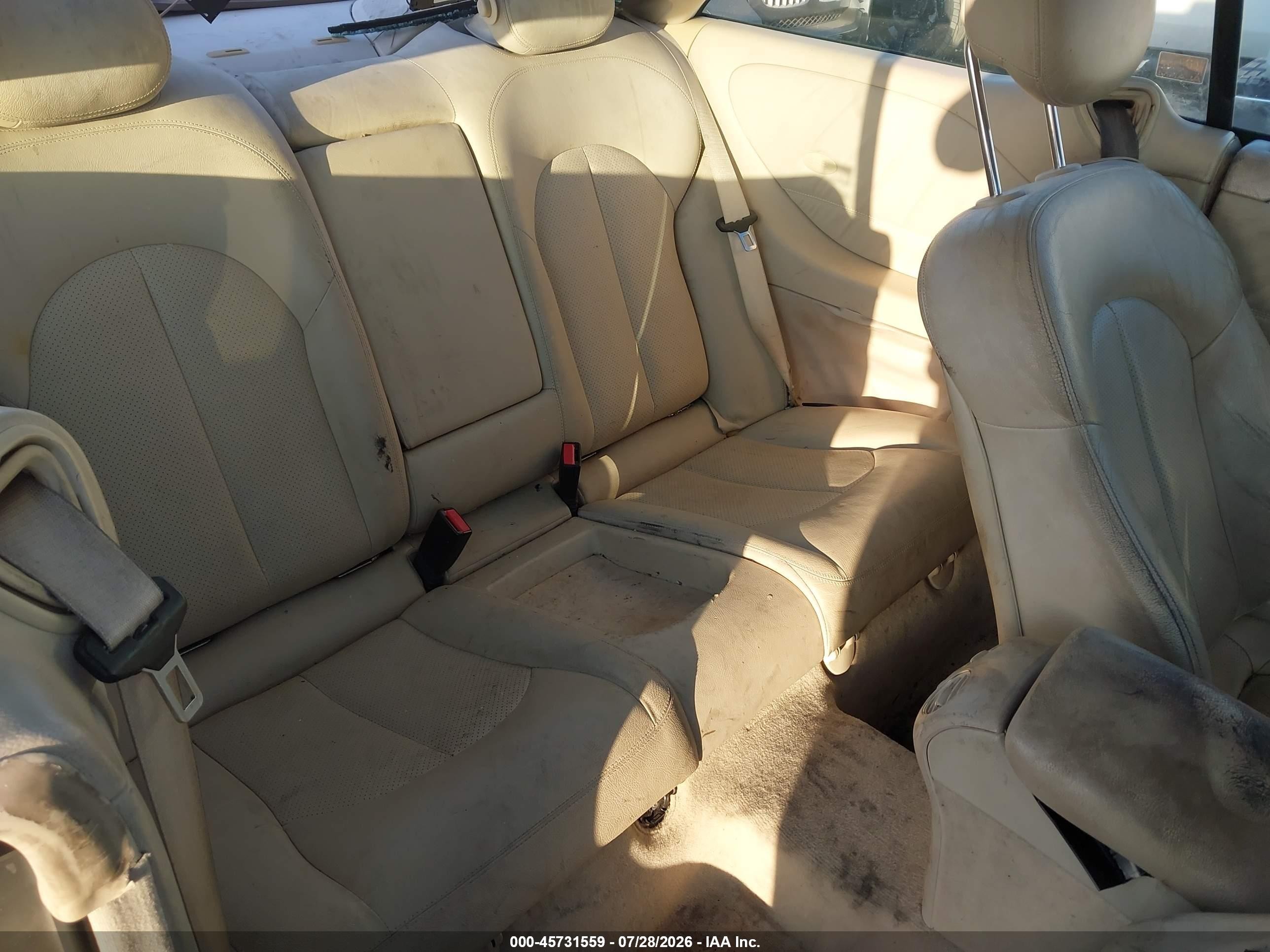 2004 Mercedes-benz Clk 320   Champagne vin: WDBTJ65J54F104449