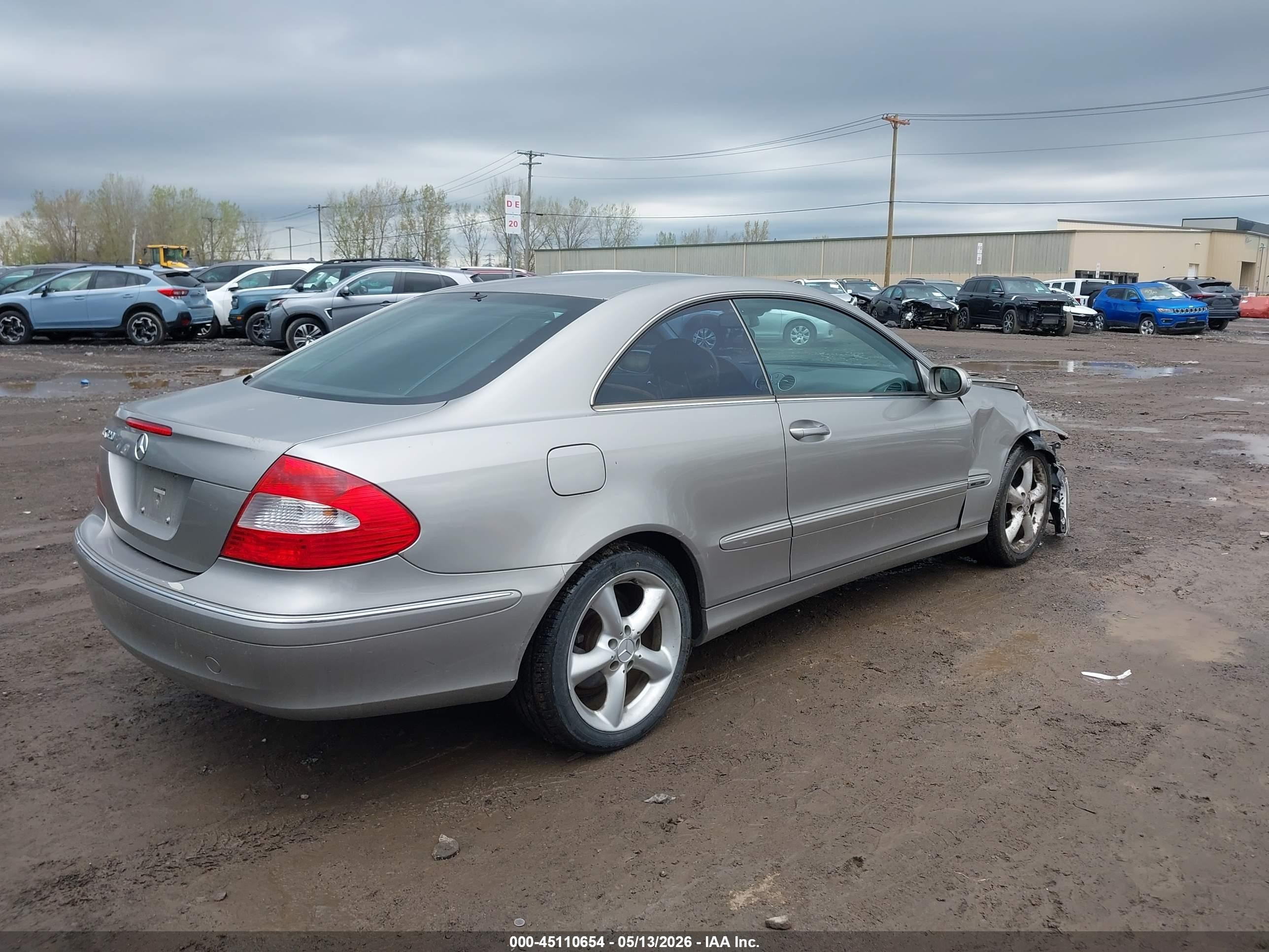 2005 Mercedes-benz Clk 320   Silver vin: WDBTJ65J55F153507