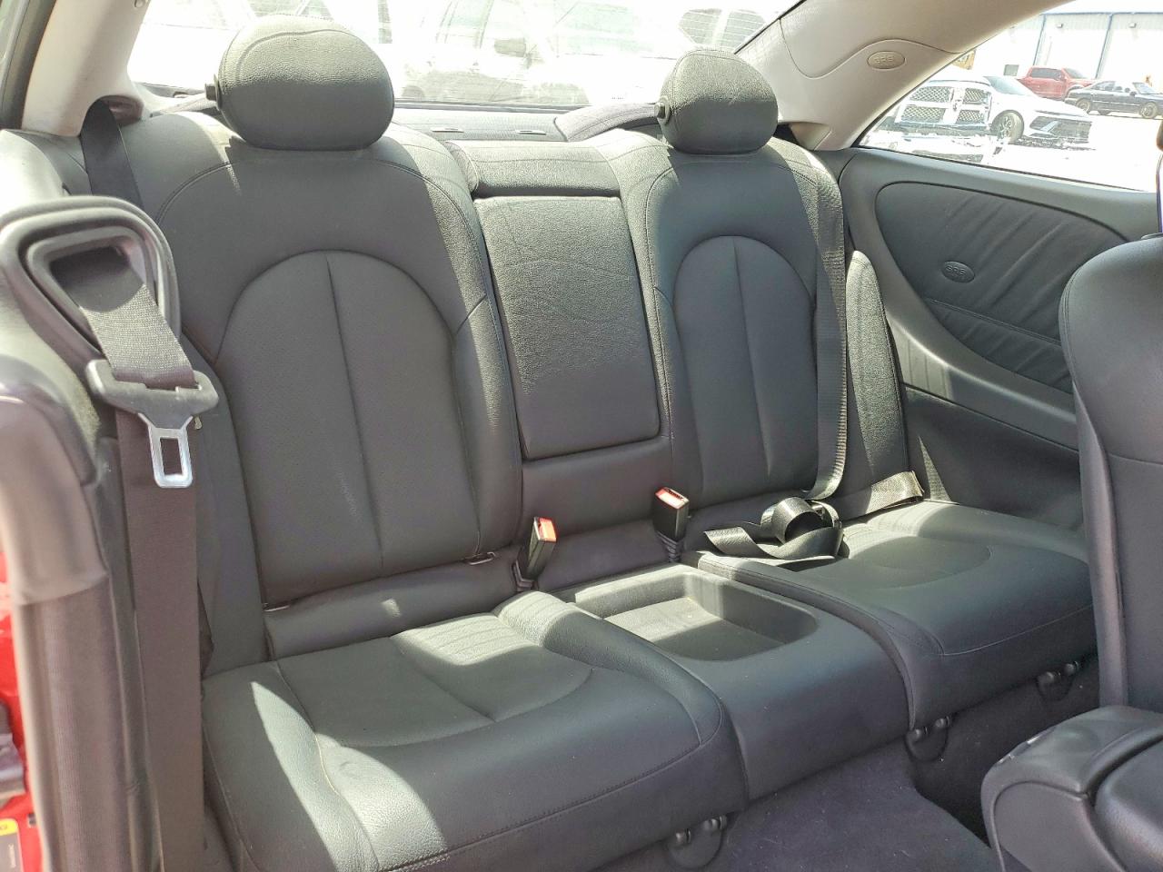 2005 Mercedes-benz Clk 320c Red vin: WDBTJ65J55F160456