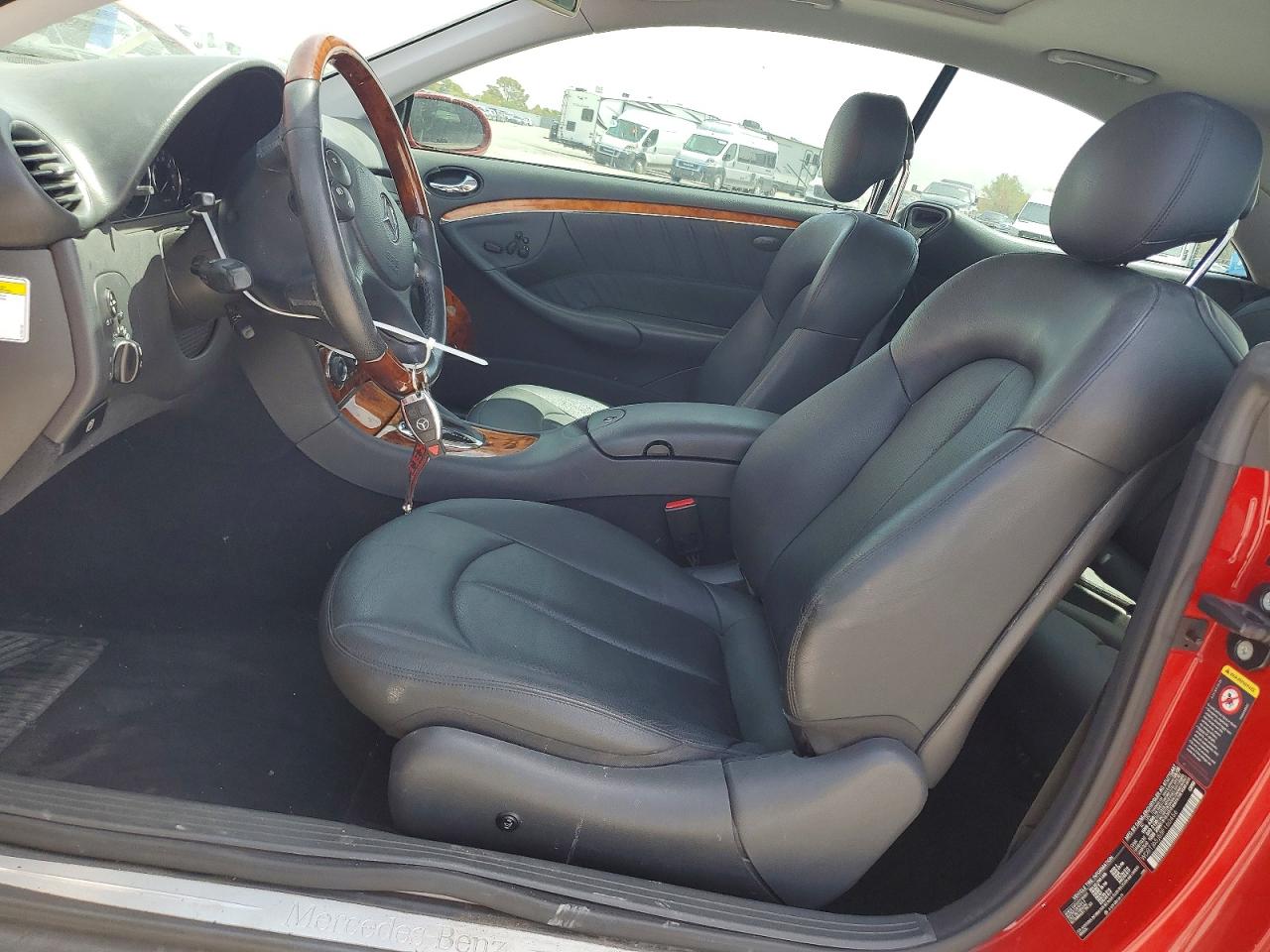 2005 Mercedes-benz Clk 320c Red vin: WDBTJ65J55F160456