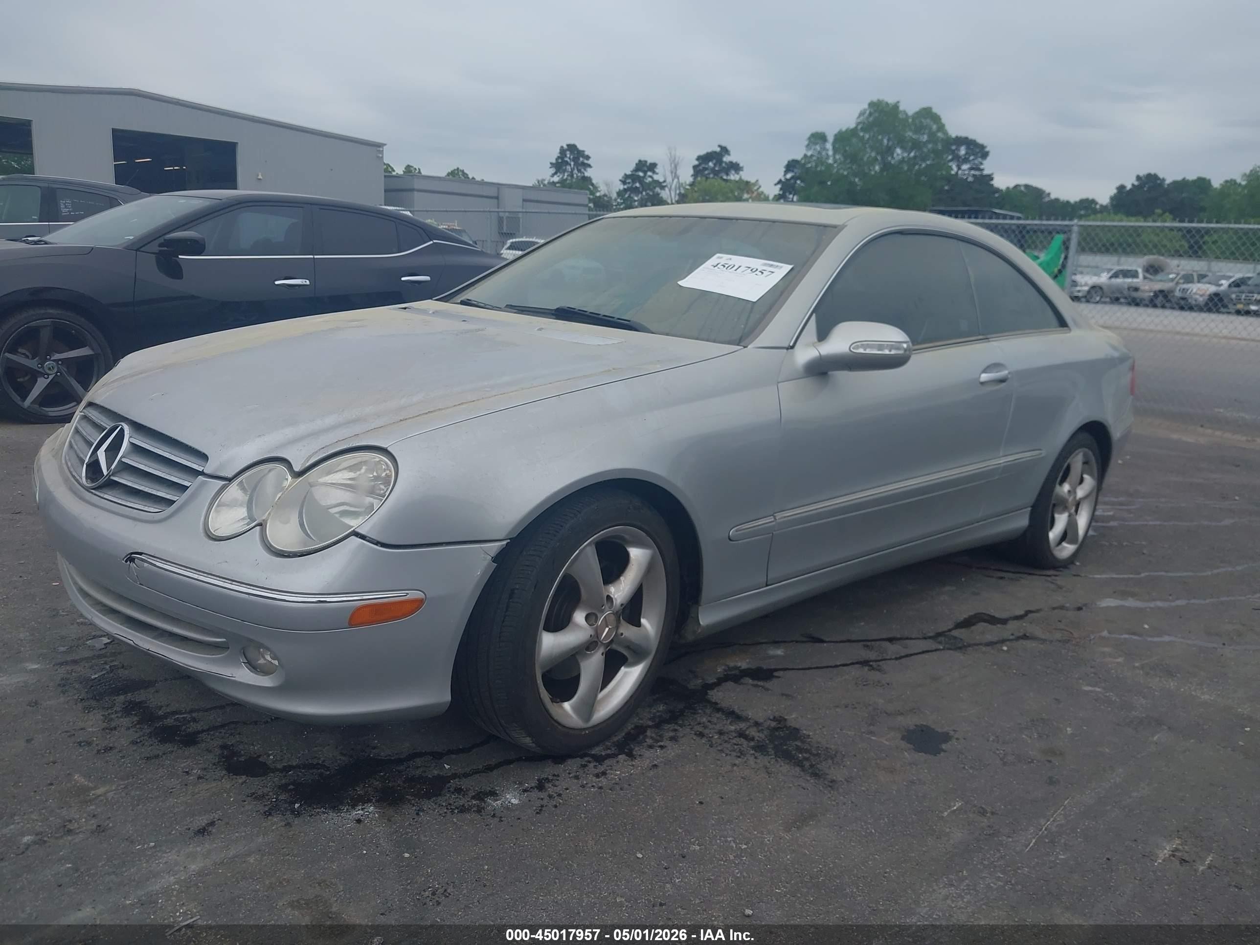 2004 Mercedes-benz Clk 320   Серебряный vin: WDBTJ65J64F109918