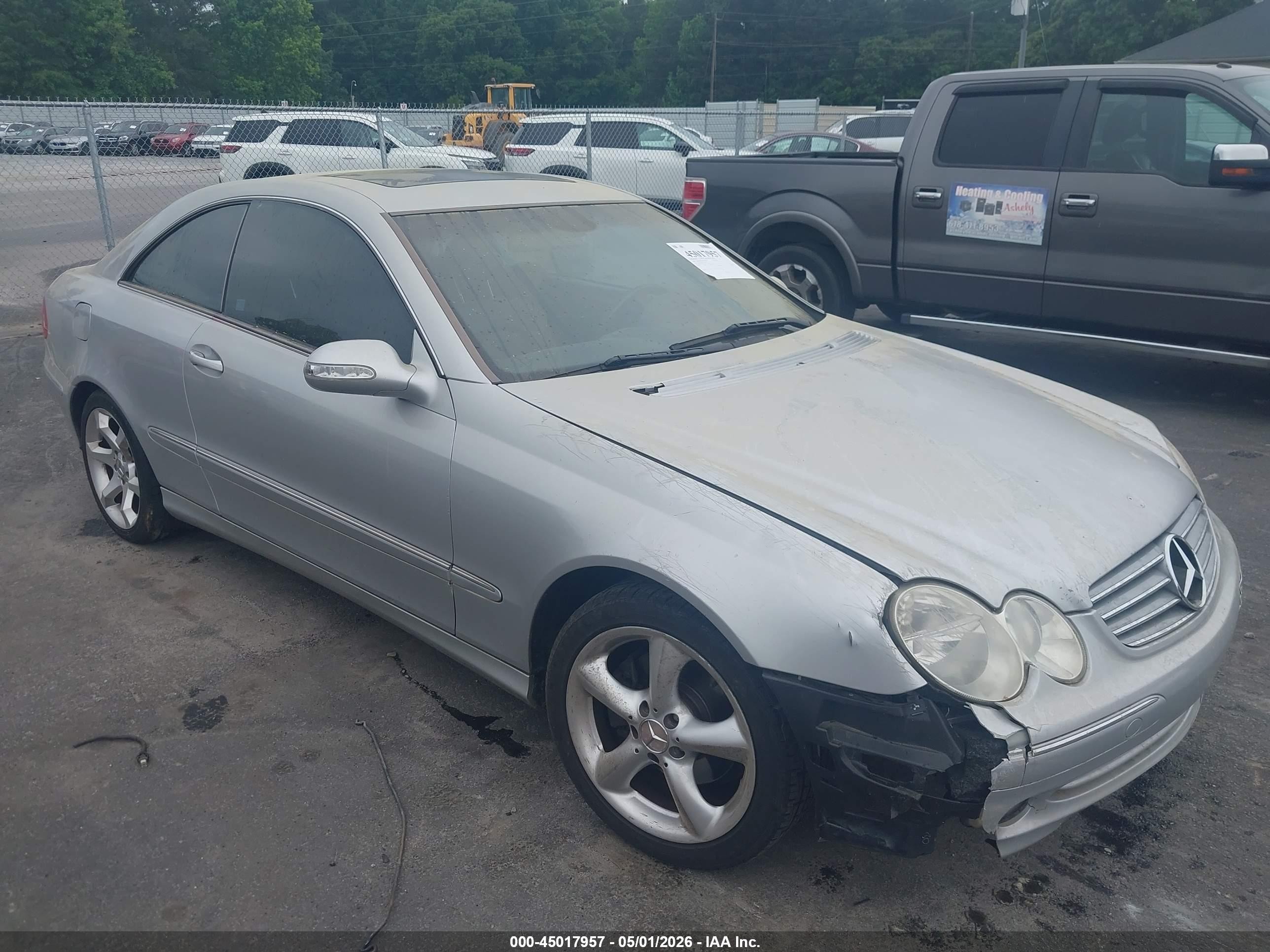 2004 Mercedes-benz Clk 320   Серебряный vin: WDBTJ65J64F109918