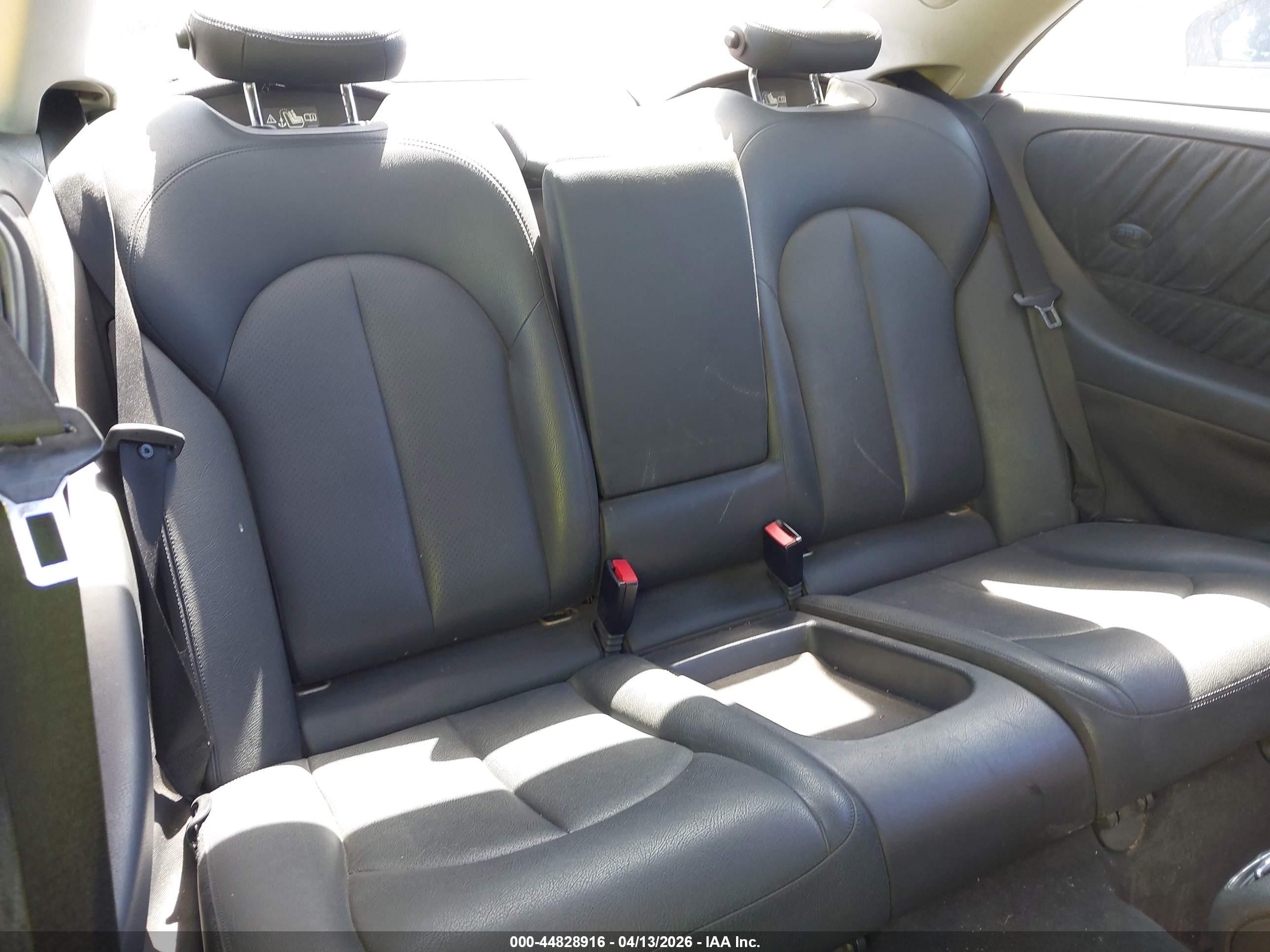 2005 Mercedes-benz Clk 320   Black vin: WDBTJ65J65F162085