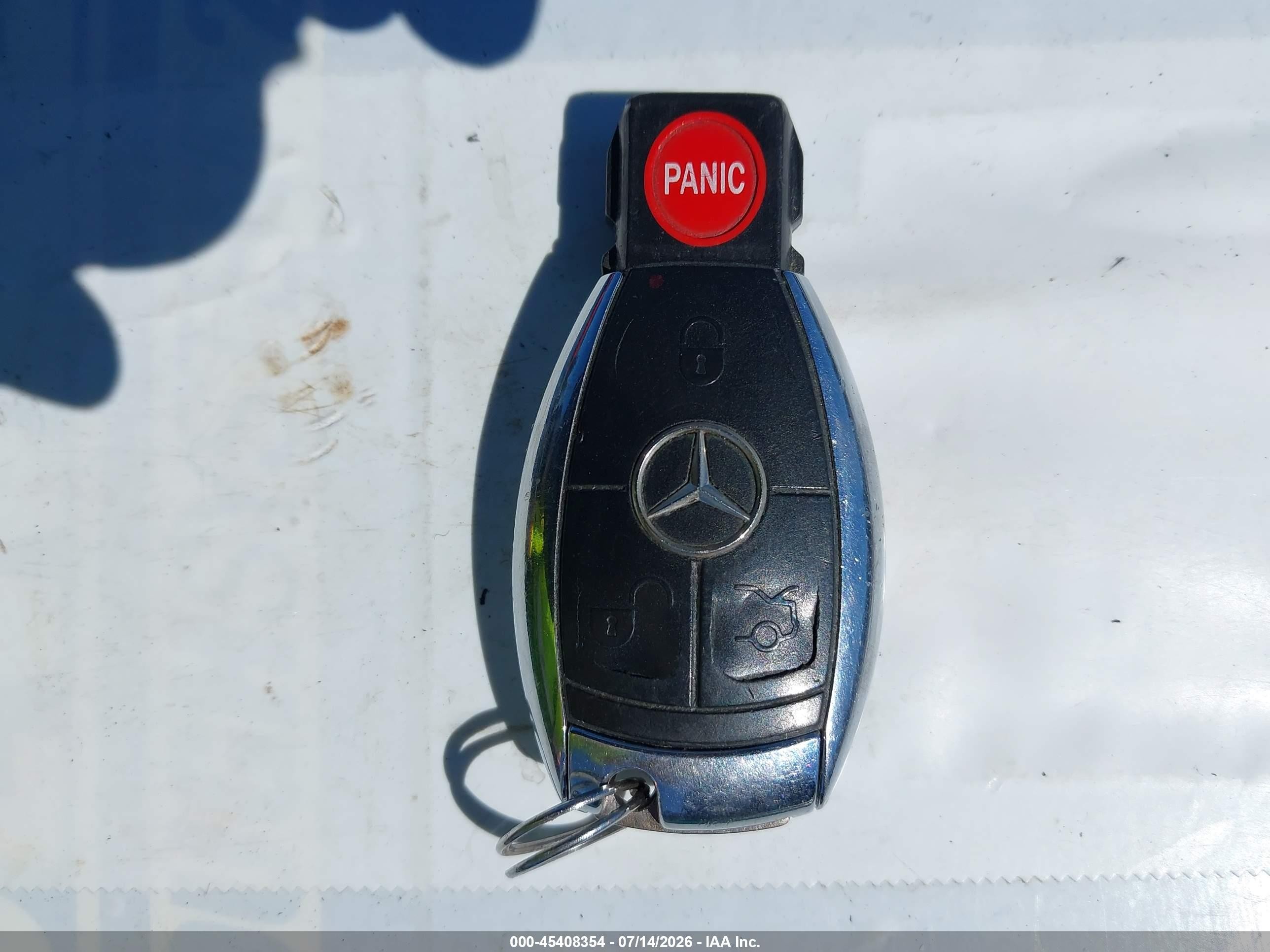 2005 Mercedes-benz Clk 320   Silver vin: WDBTJ65J65F165875