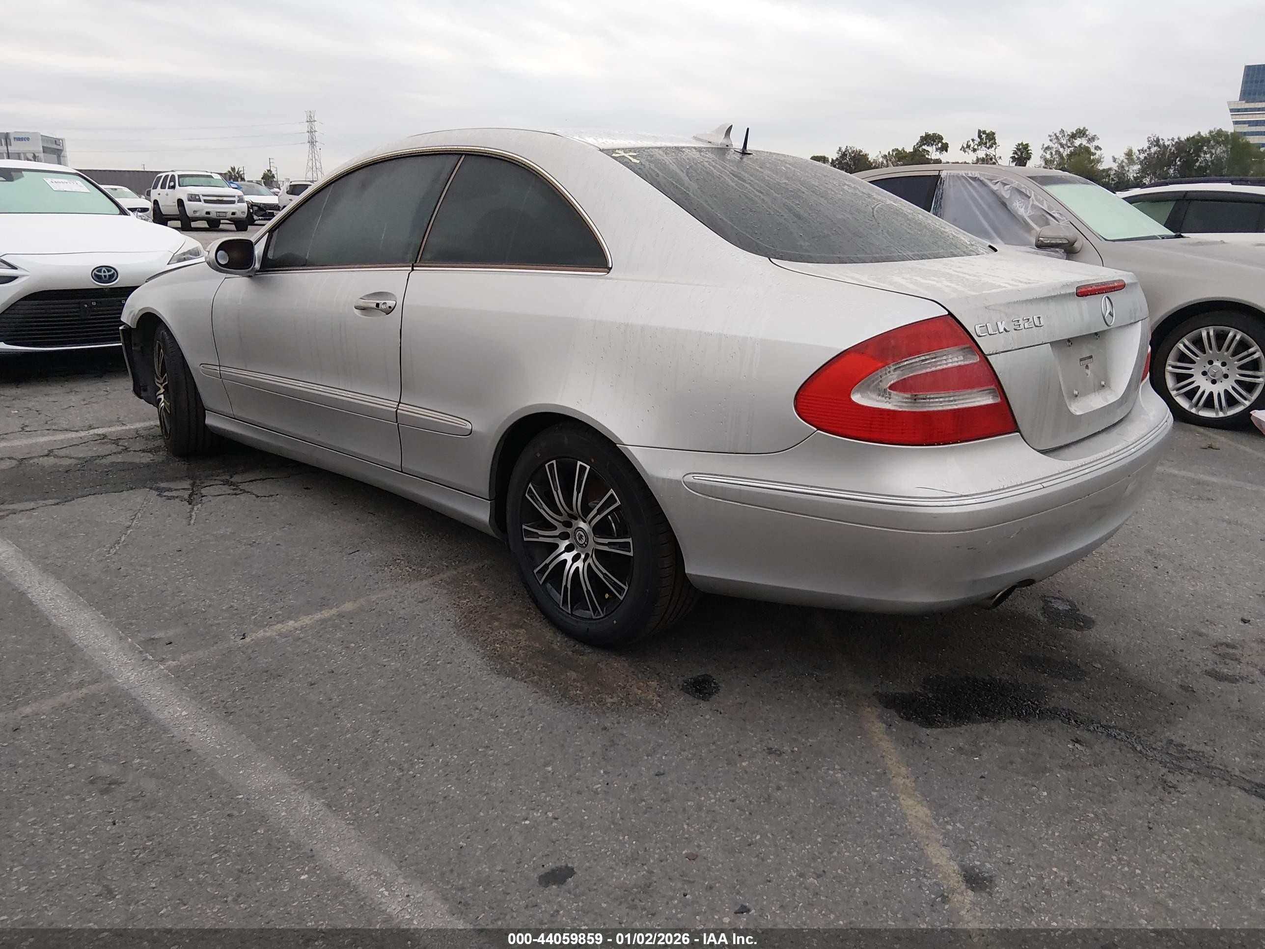 2004 Mercedes-benz Clk 320   Silver vin: WDBTJ65J74F074760