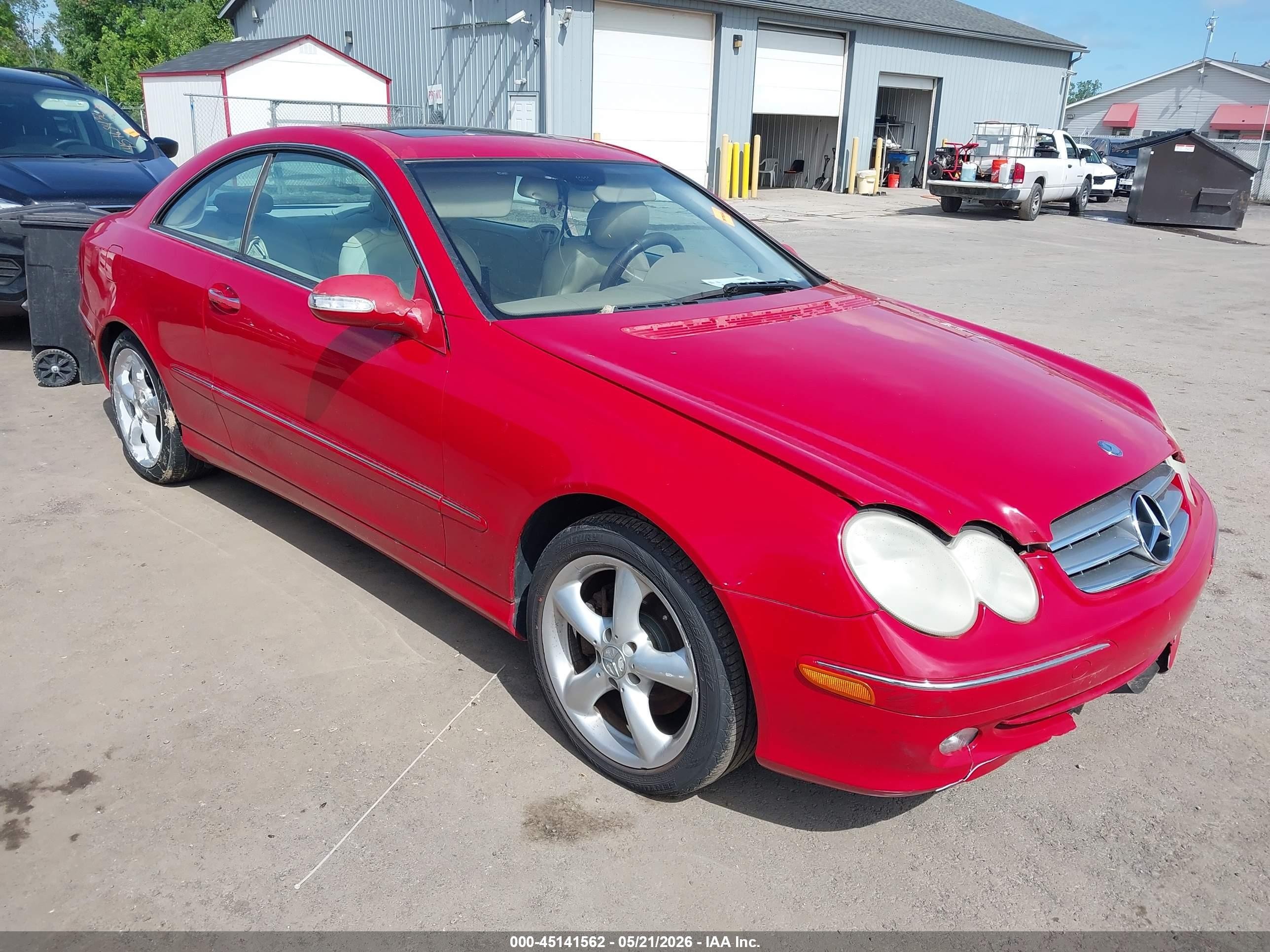 2005 Mercedes-benz Clk 320   Красный vin: WDBTJ65J75F151841