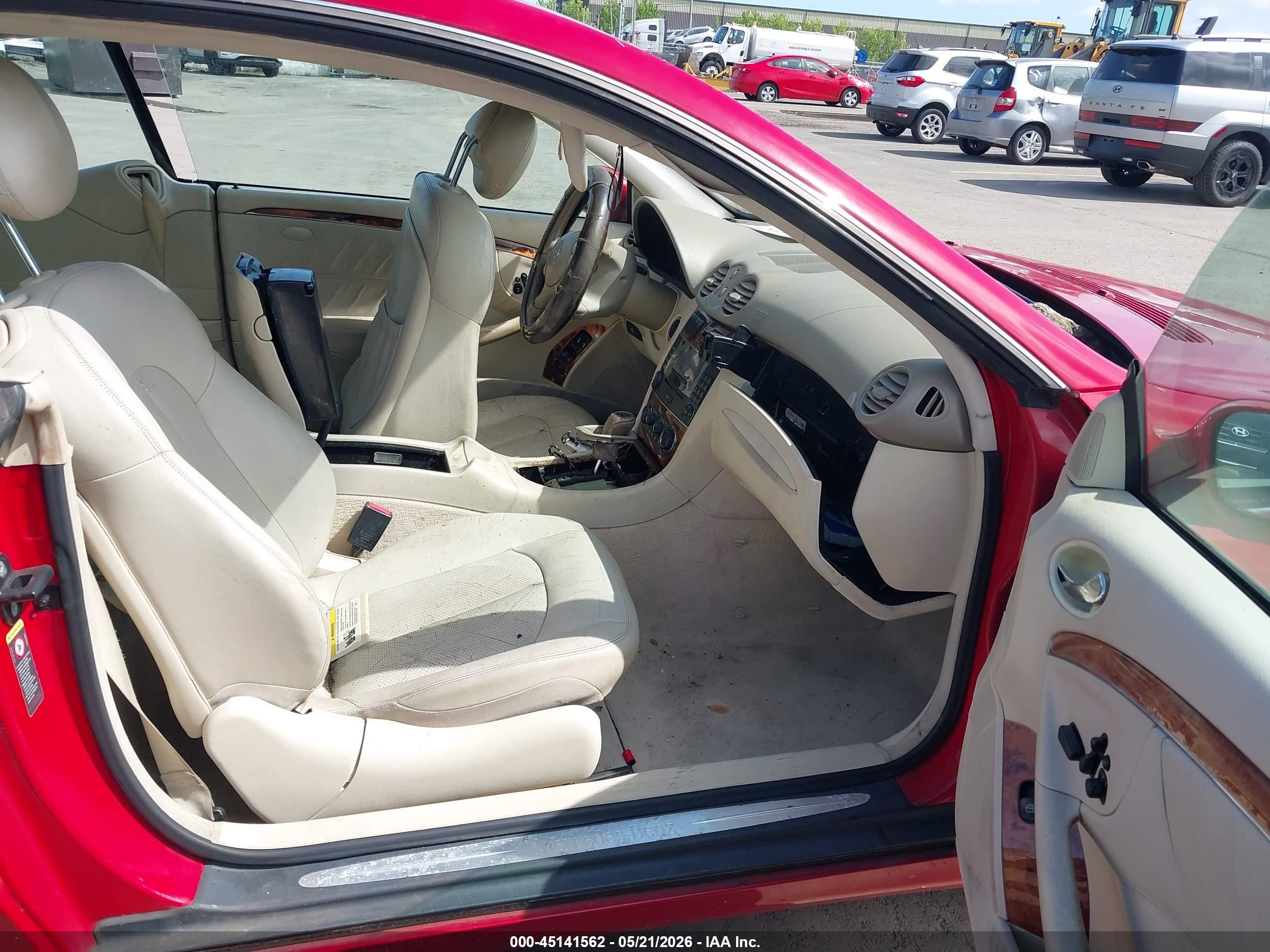 2005 Mercedes-benz Clk 320   Red vin: WDBTJ65J75F151841
