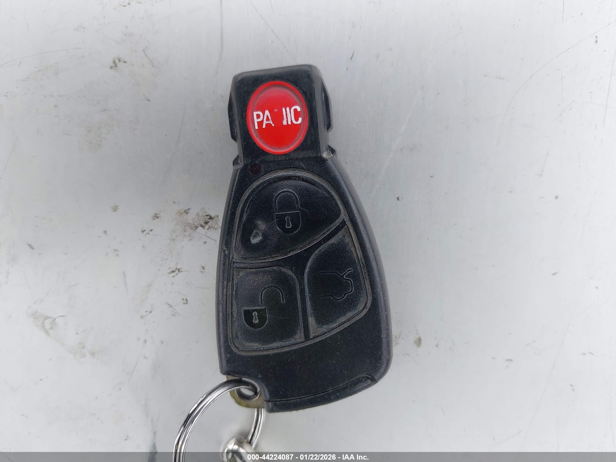 2004 Mercedes-benz Clk 320   Black vin: WDBTJ65J84F079384
