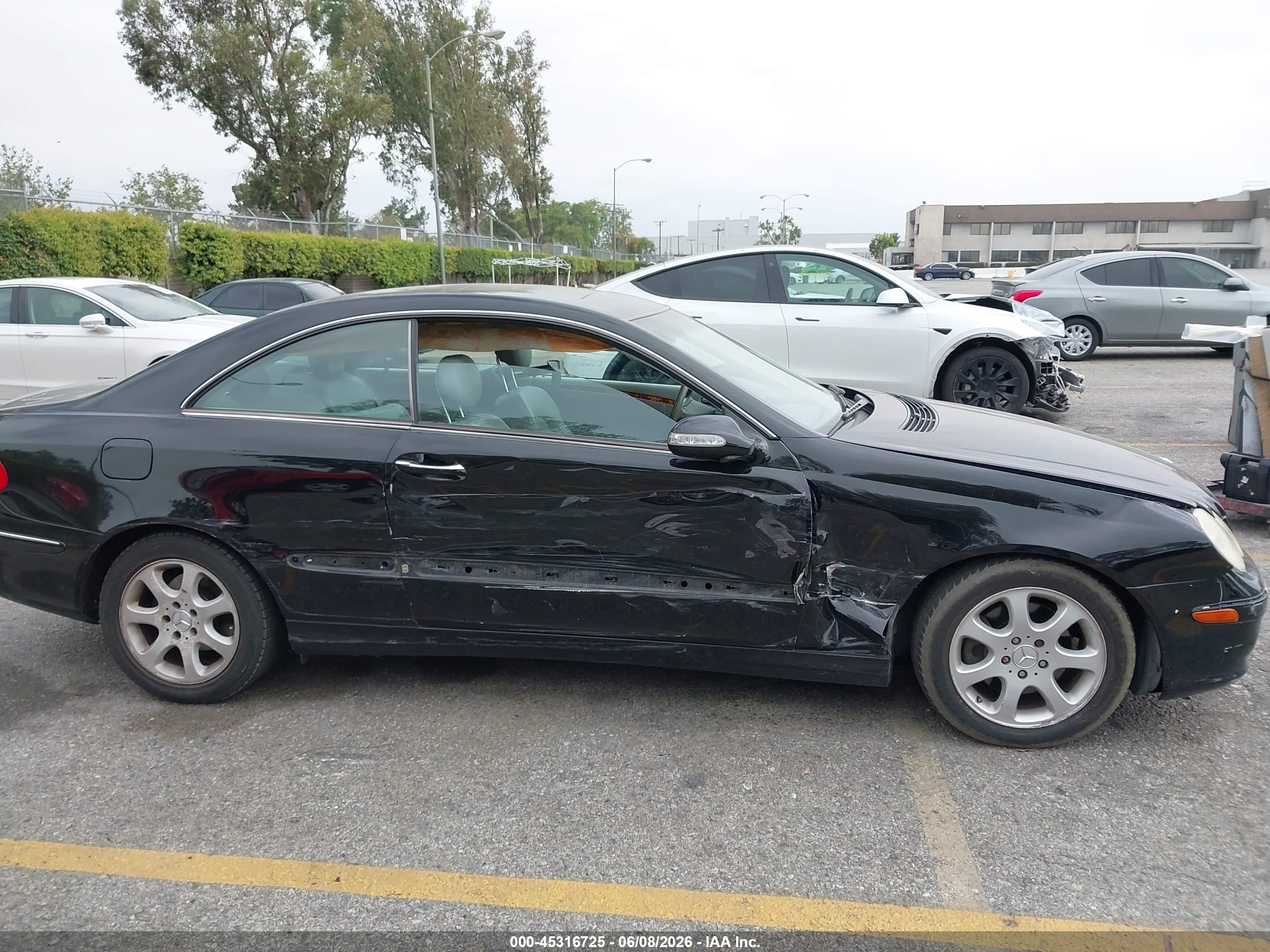 2004 Mercedes-benz Clk 320   Black vin: WDBTJ65J84F104963
