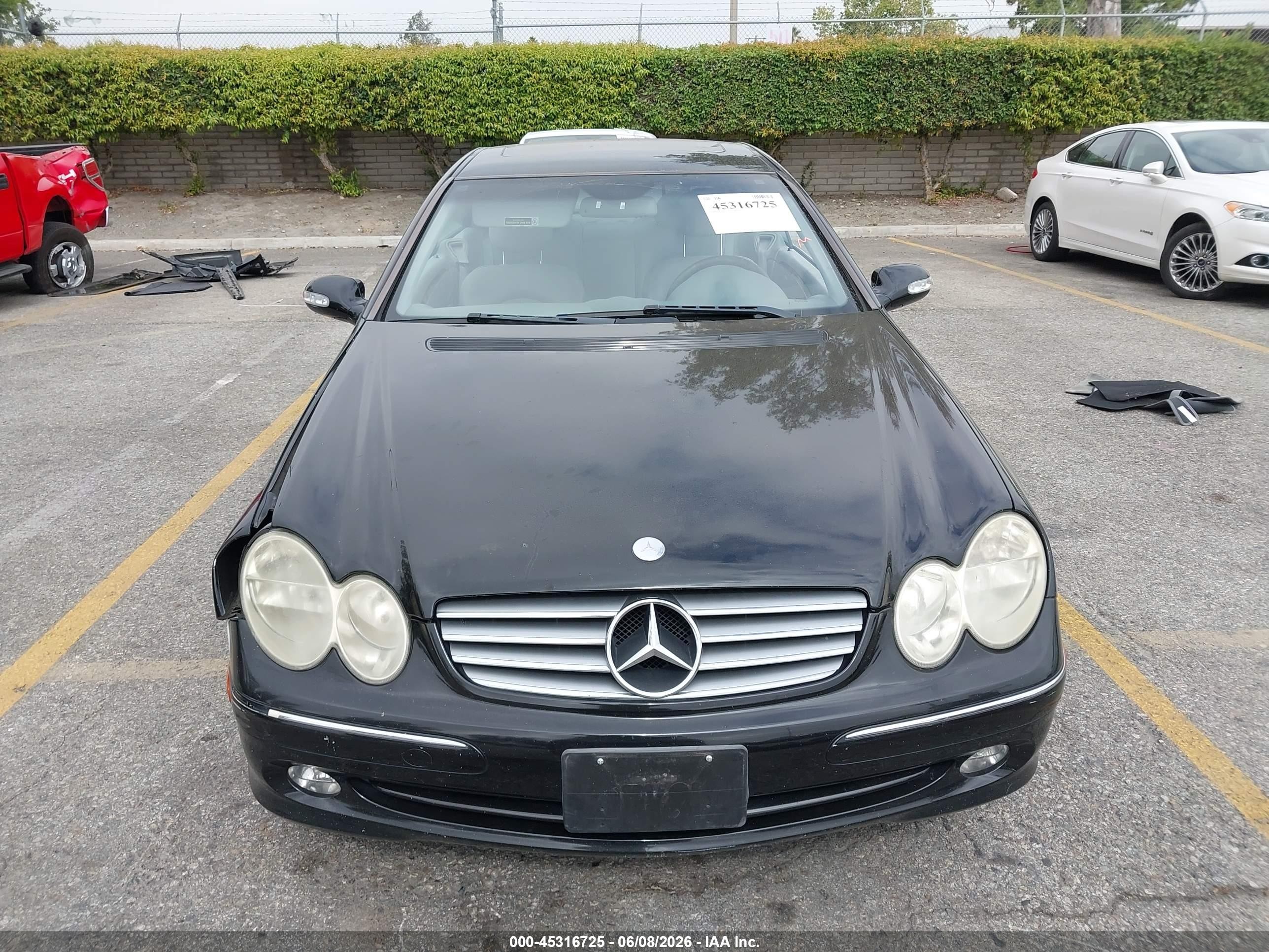 2004 Mercedes-benz Clk 320   Black vin: WDBTJ65J84F104963