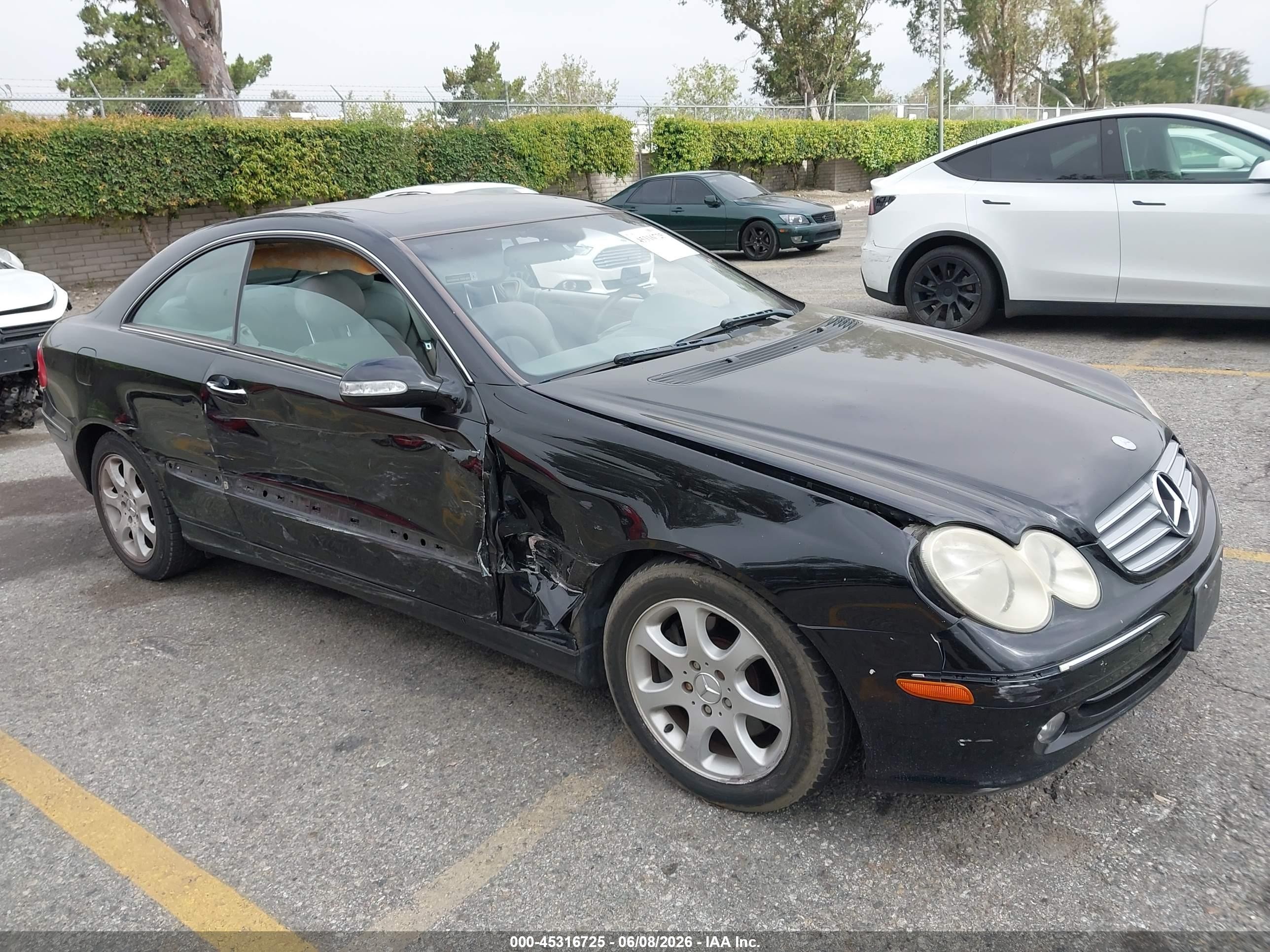 2004 Mercedes-benz Clk 320   Black vin: WDBTJ65J84F104963