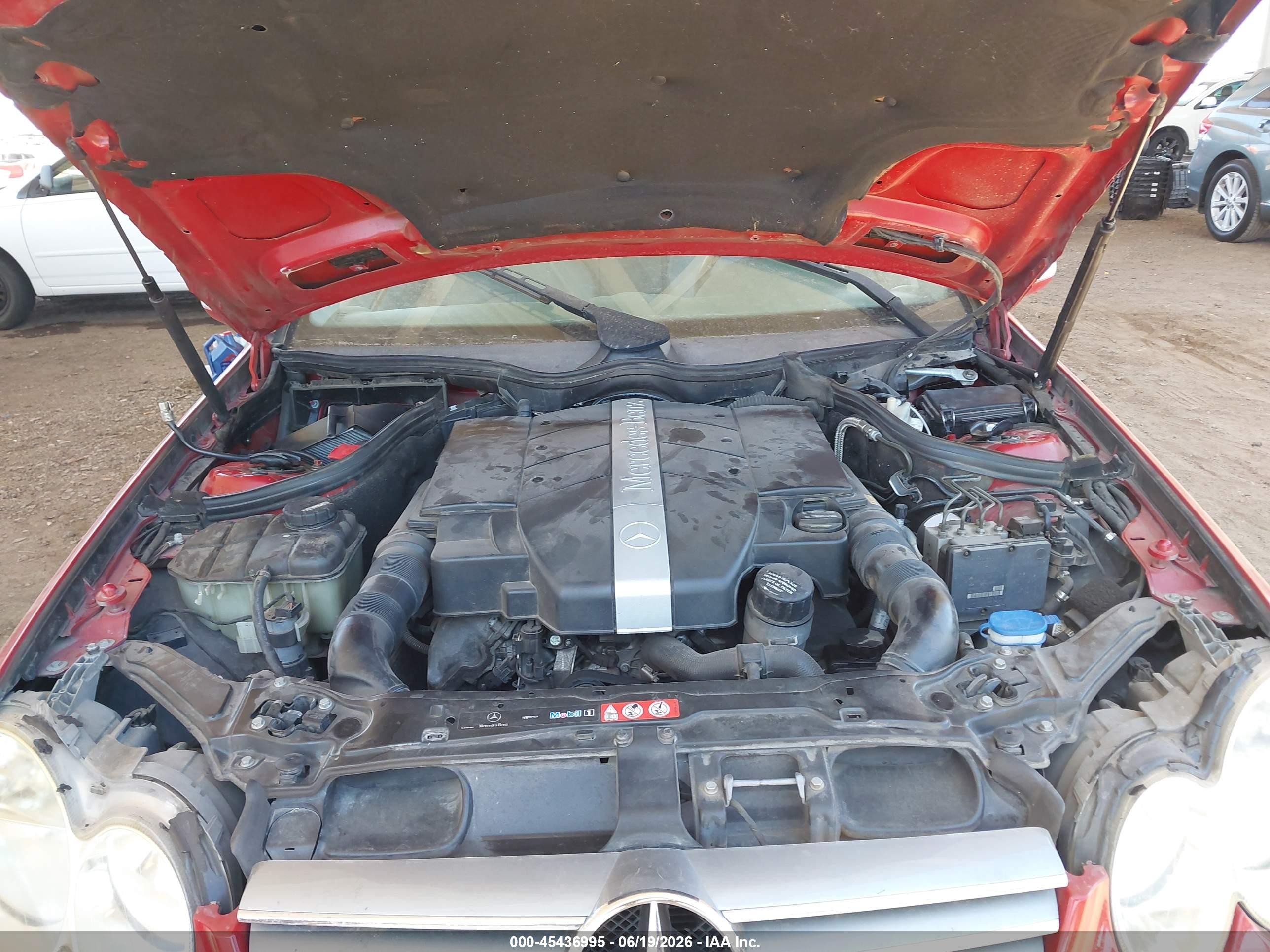2005 Mercedes-benz Clk 320   Red vin: WDBTJ65J85F147426