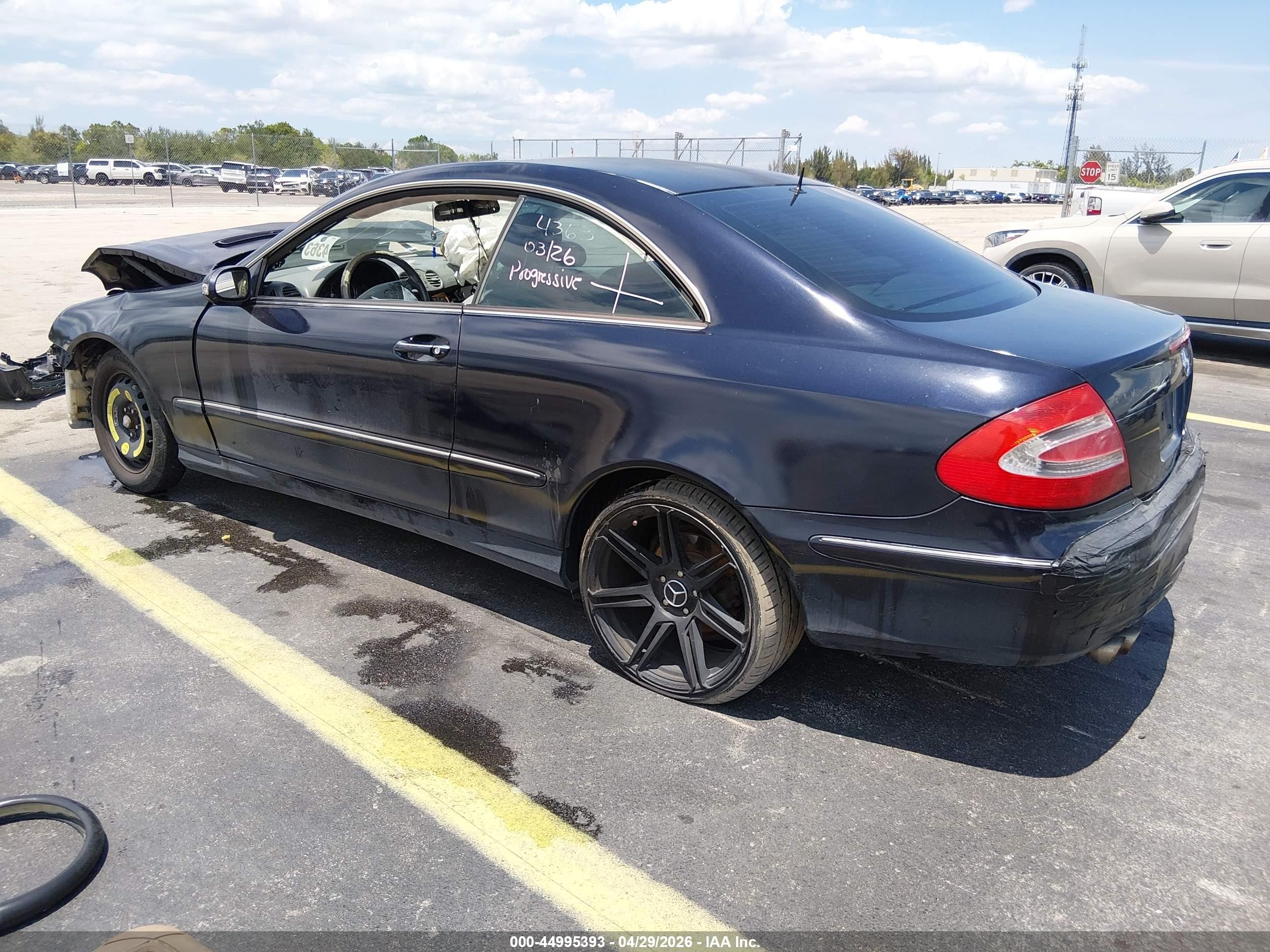 2003 Mercedes-benz Clk 320   Blue vin: WDBTJ65J93F042830