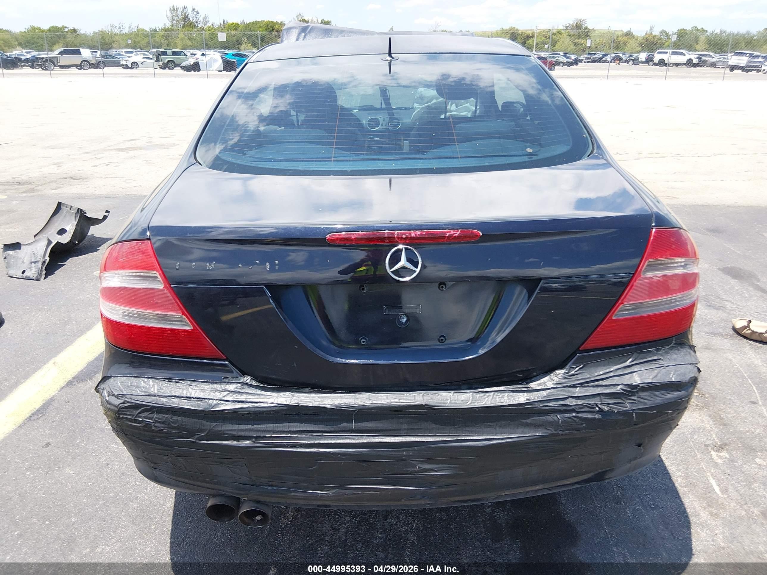 2003 Mercedes-benz Clk 320   Blue vin: WDBTJ65J93F042830
