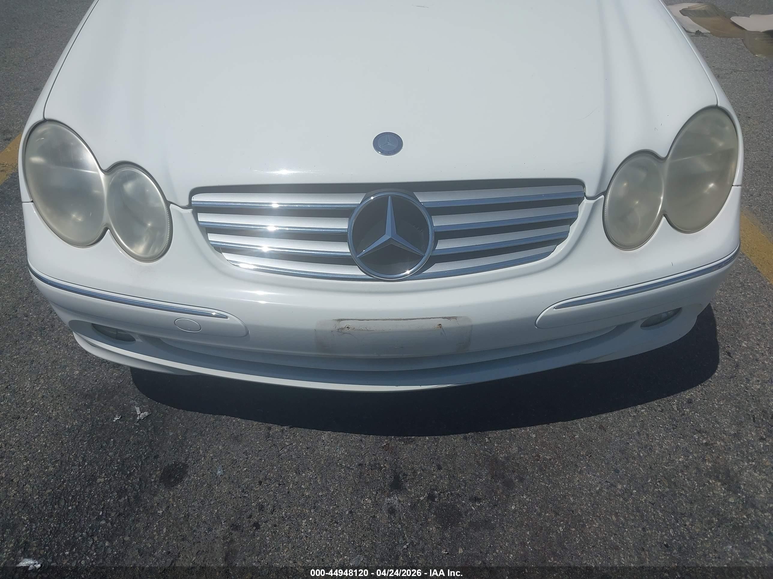 2004 Mercedes-benz Clk 320 Белый vin: WDBTJ65J94F095206