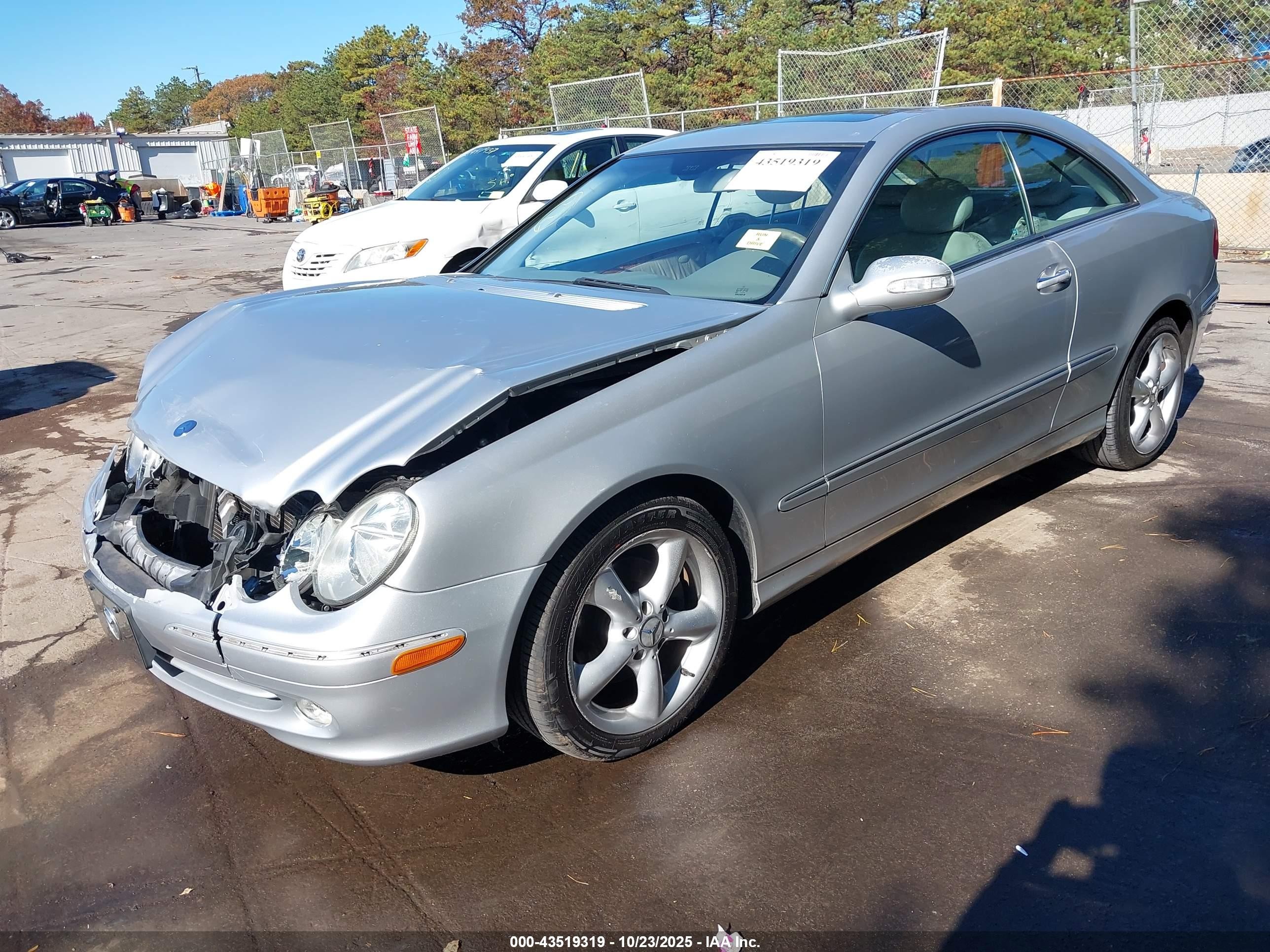 2005 Mercedes-benz Clk 320   Gray vin: WDBTJ65J95F126746