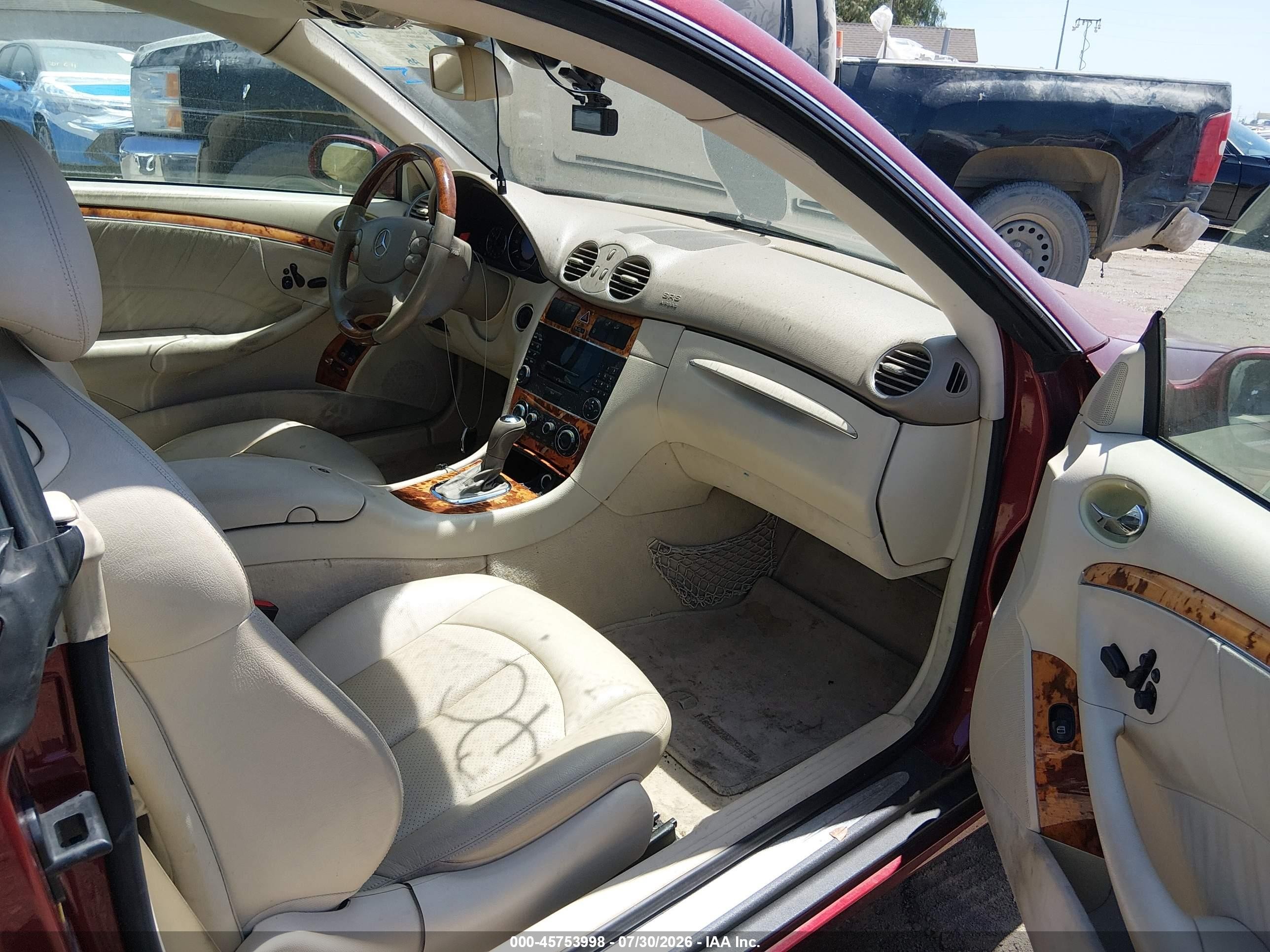 2005 Mercedes-benz Clk 320 Burgundy vin: WDBTJ65J95F167104