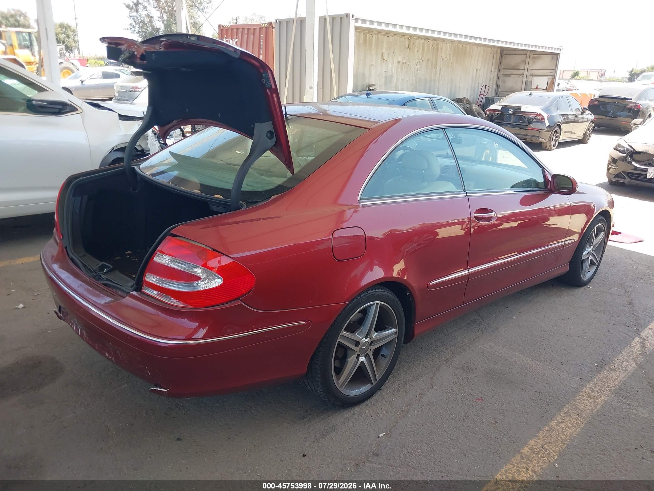 2005 Mercedes-benz Clk 320 Burgundy vin: WDBTJ65J95F167104