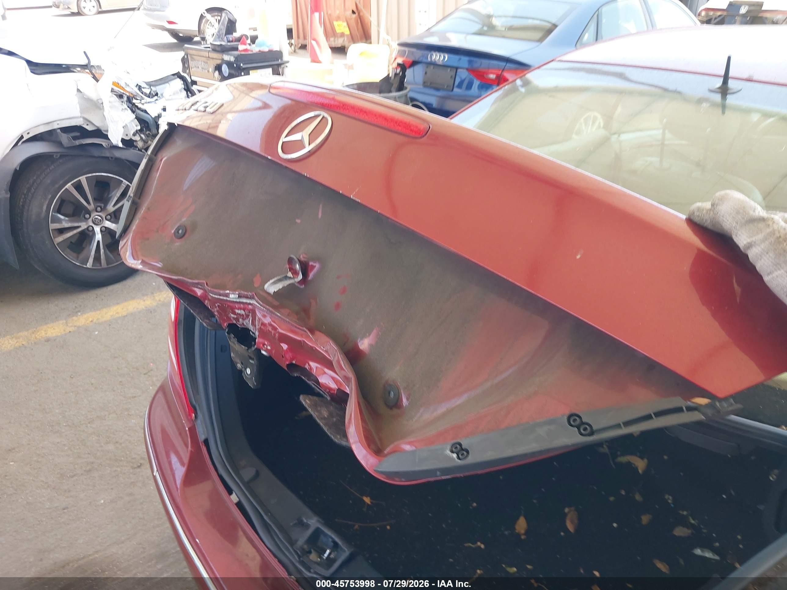 2005 Mercedes-benz Clk 320 Burgundy vin: WDBTJ65J95F167104
