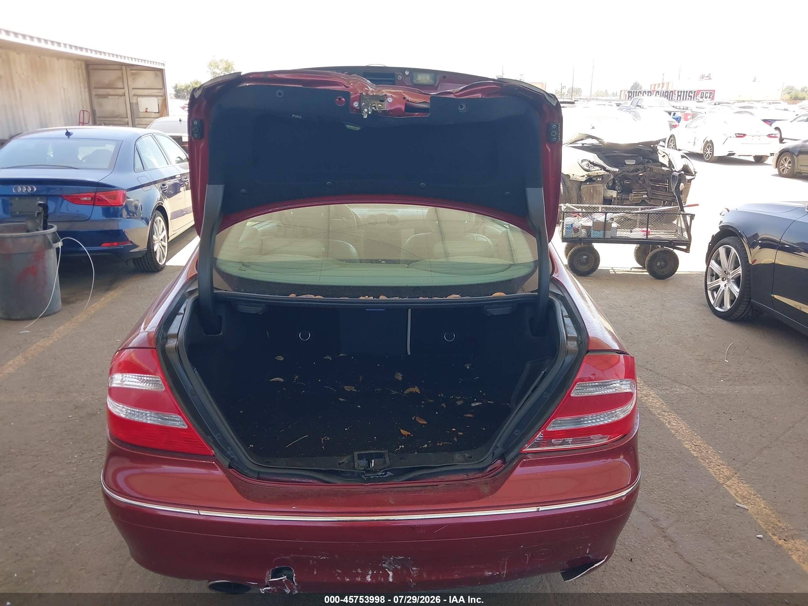 2005 Mercedes-benz Clk 320 Burgundy vin: WDBTJ65J95F167104